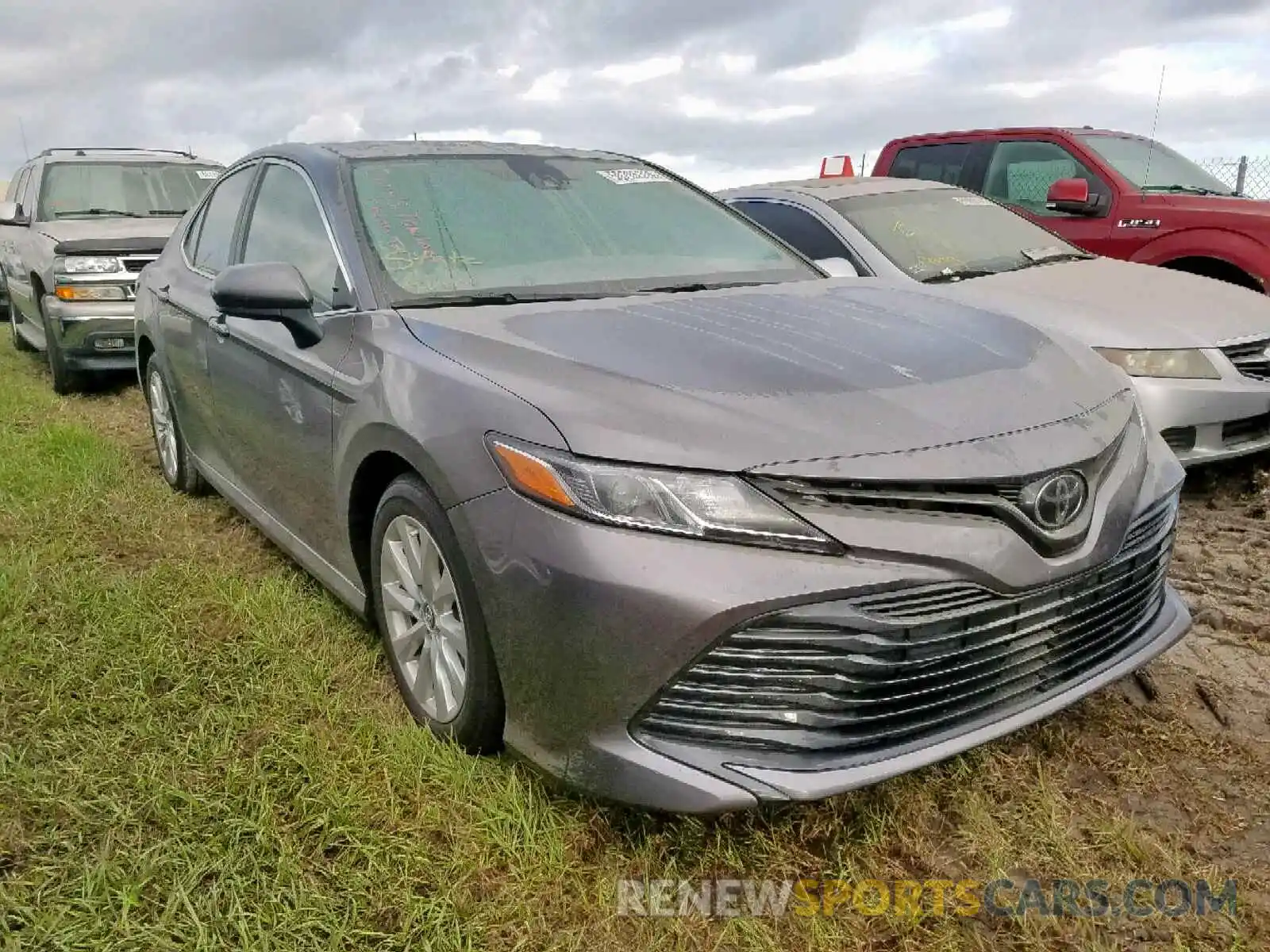 1 Photograph of a damaged car 4T1B11HK6KU689597 TOYOTA CAMRY 2019