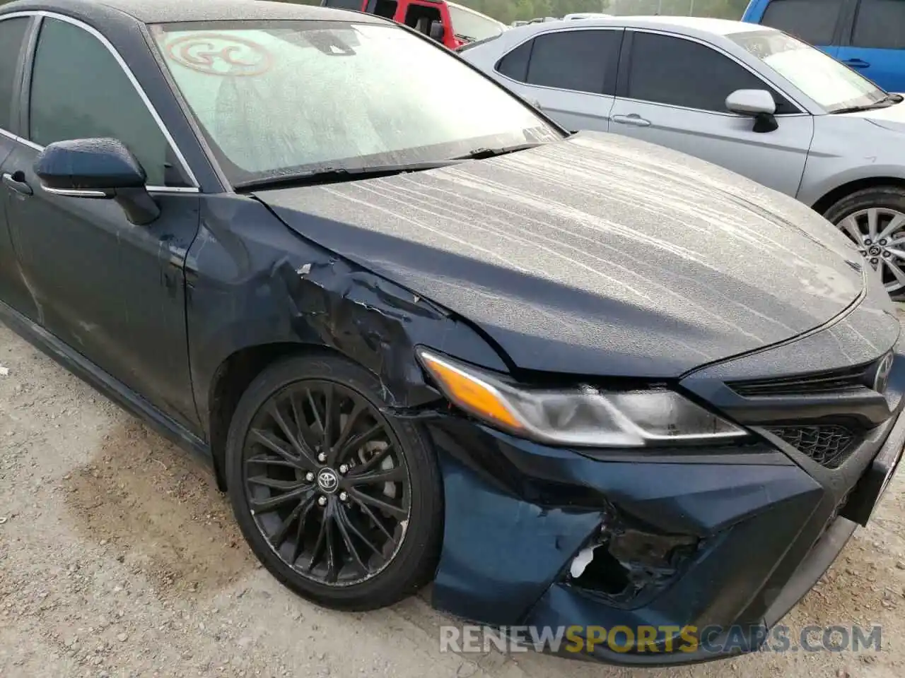 9 Photograph of a damaged car 4T1B11HK6KU690541 TOYOTA CAMRY 2019