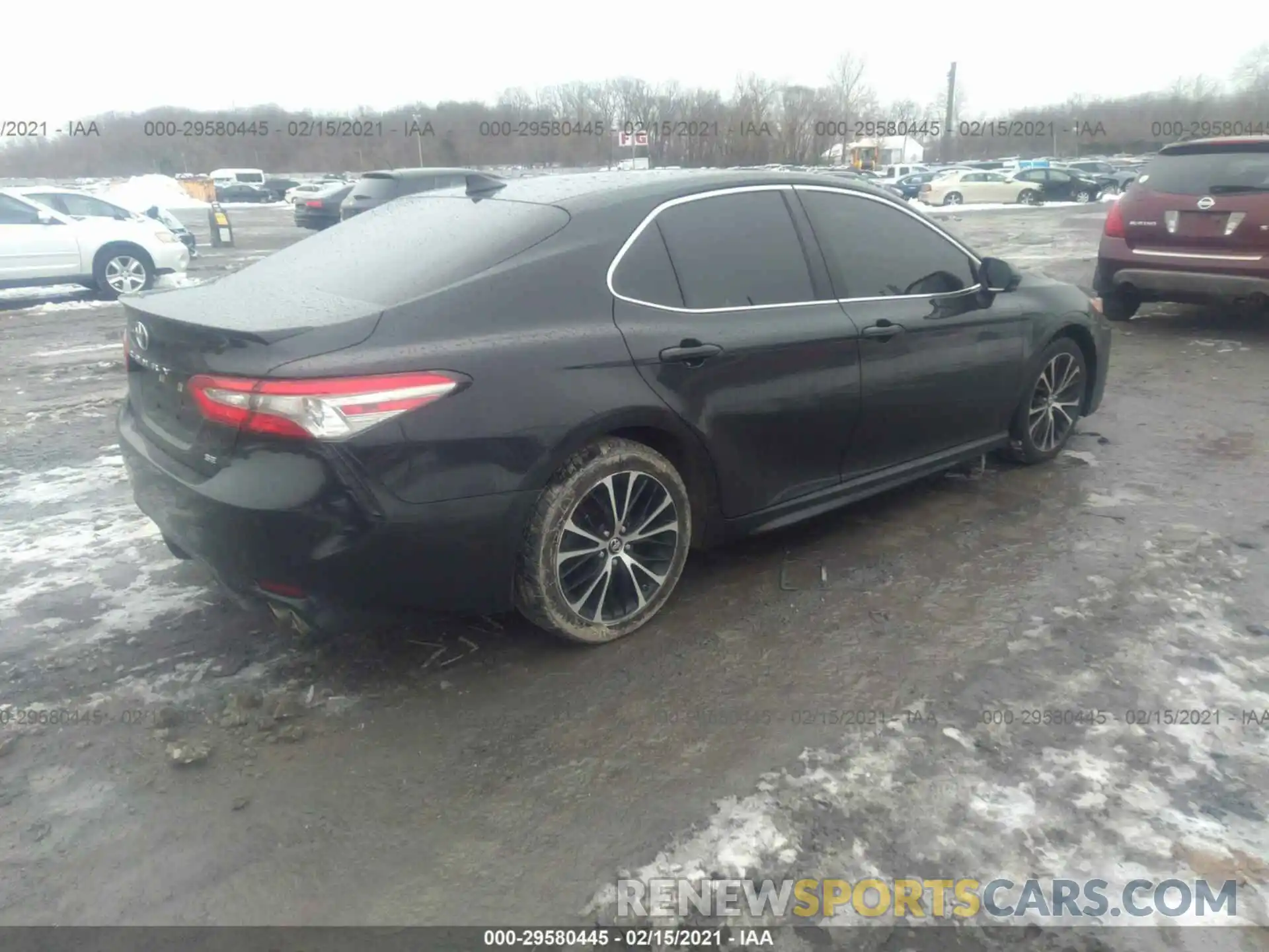 4 Photograph of a damaged car 4T1B11HK6KU690832 TOYOTA CAMRY 2019