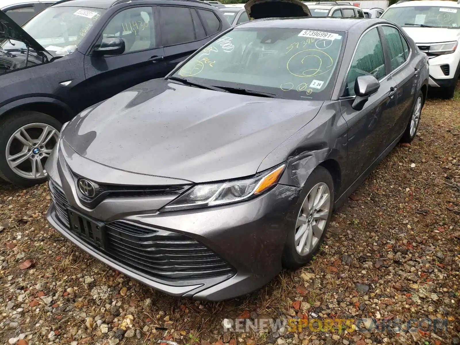 2 Photograph of a damaged car 4T1B11HK6KU691138 TOYOTA CAMRY 2019