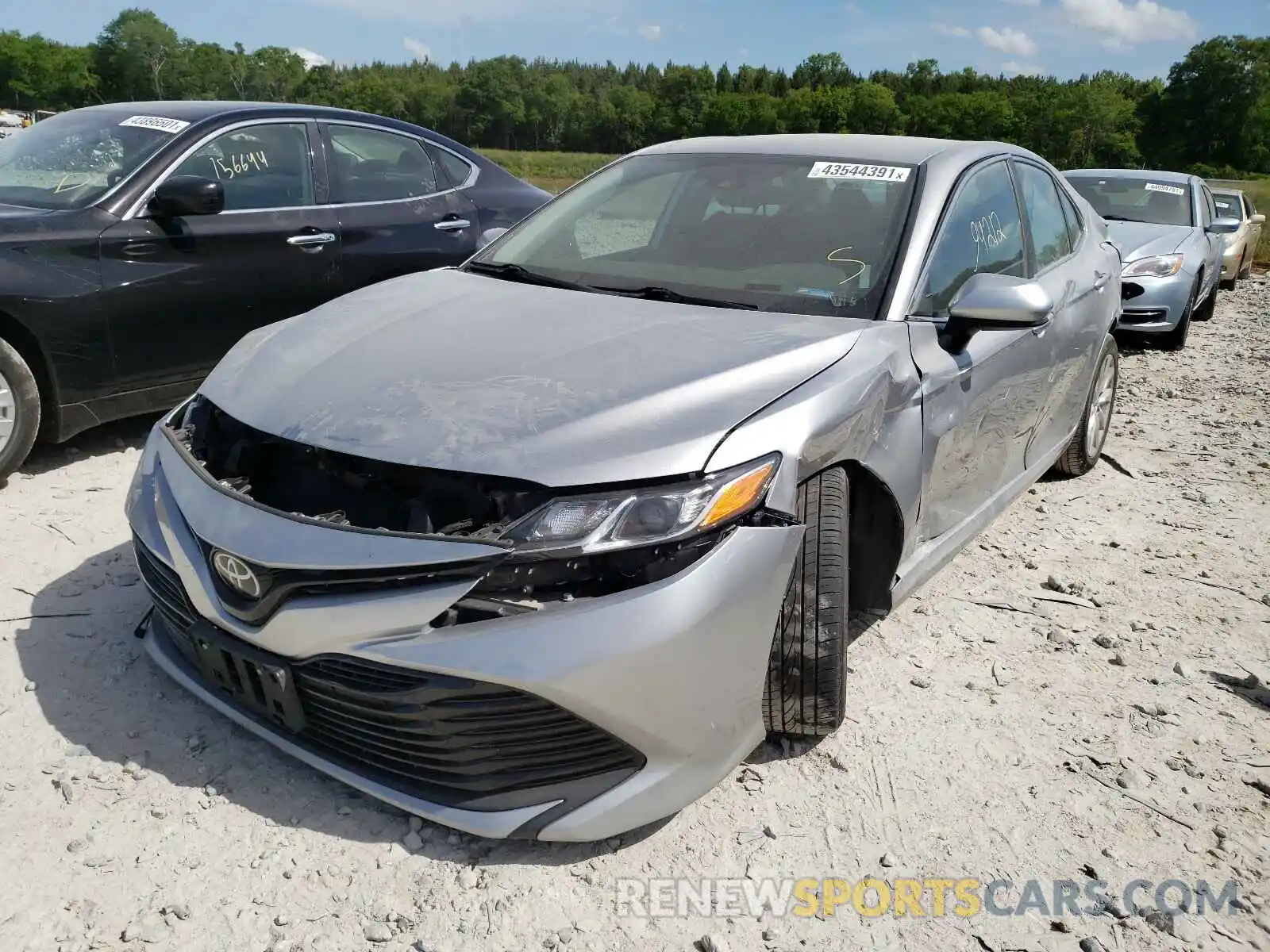 2 Photograph of a damaged car 4T1B11HK6KU691205 TOYOTA CAMRY 2019