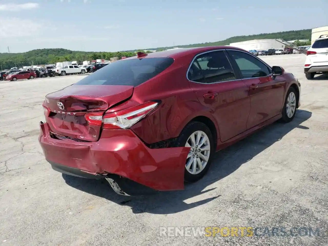 4 Photograph of a damaged car 4T1B11HK6KU691639 TOYOTA CAMRY 2019