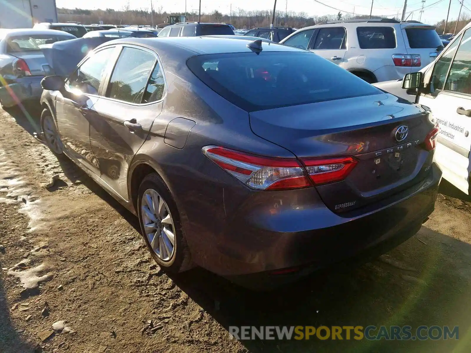 3 Photograph of a damaged car 4T1B11HK6KU693309 TOYOTA CAMRY 2019