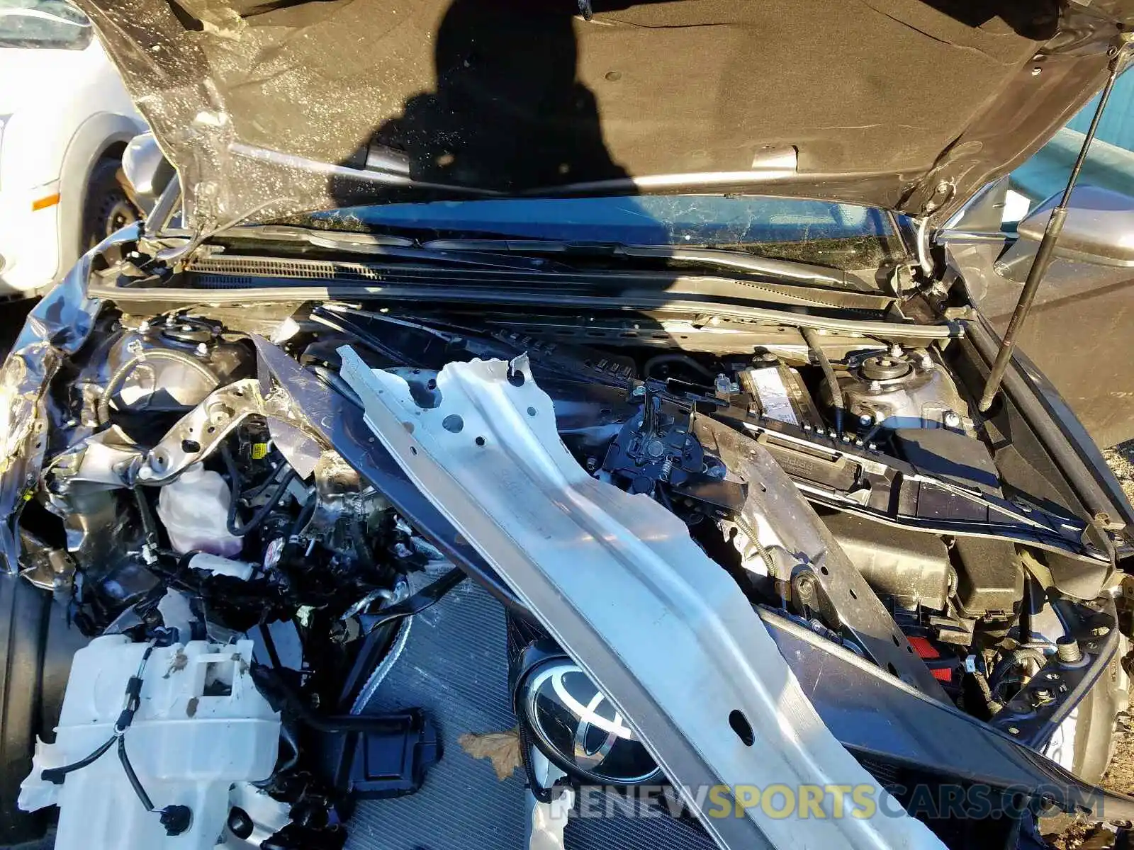 7 Photograph of a damaged car 4T1B11HK6KU693309 TOYOTA CAMRY 2019