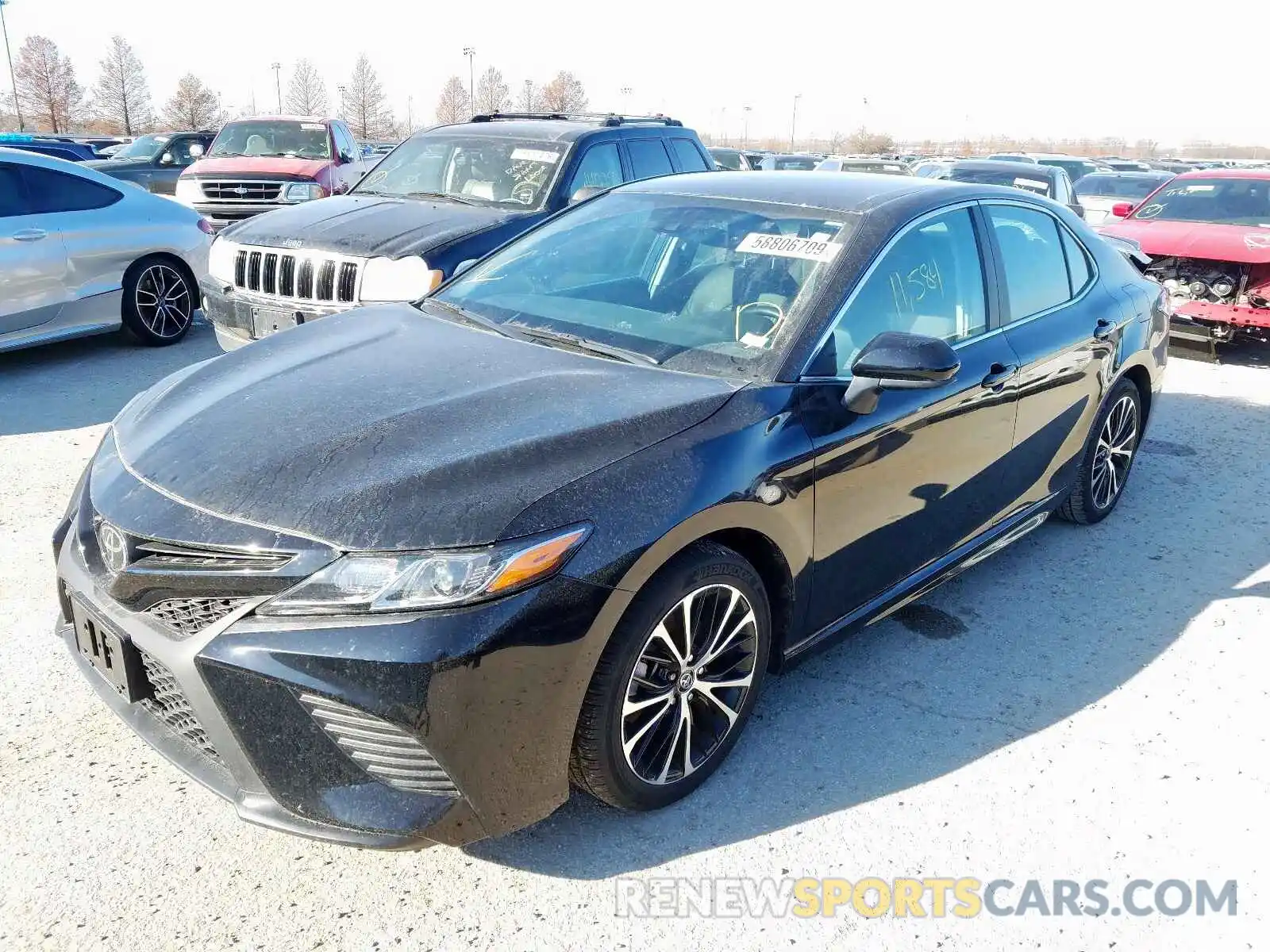 2 Photograph of a damaged car 4T1B11HK6KU695643 TOYOTA CAMRY 2019