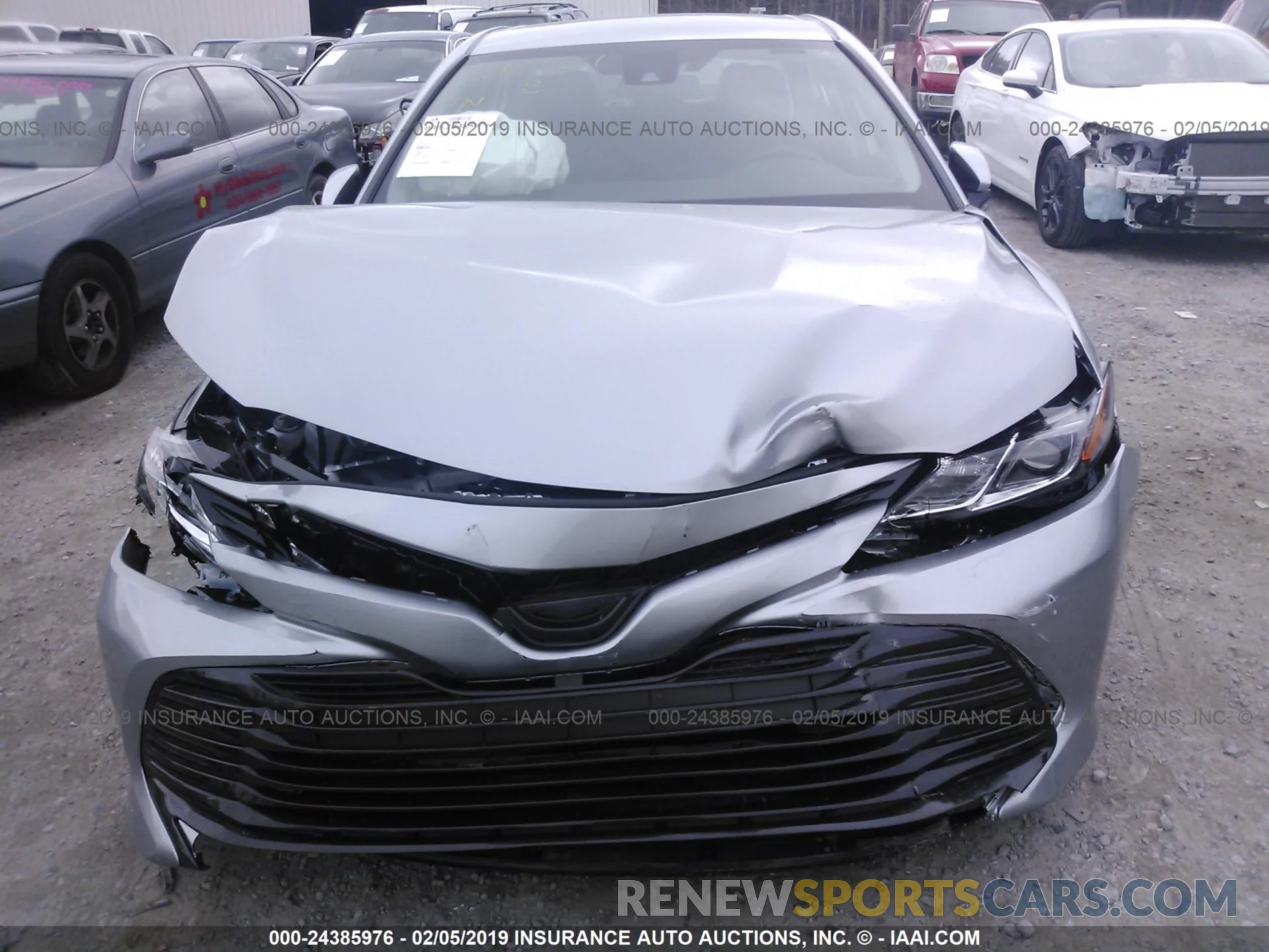 6 Photograph of a damaged car 4T1B11HK6KU698557 TOYOTA CAMRY 2019