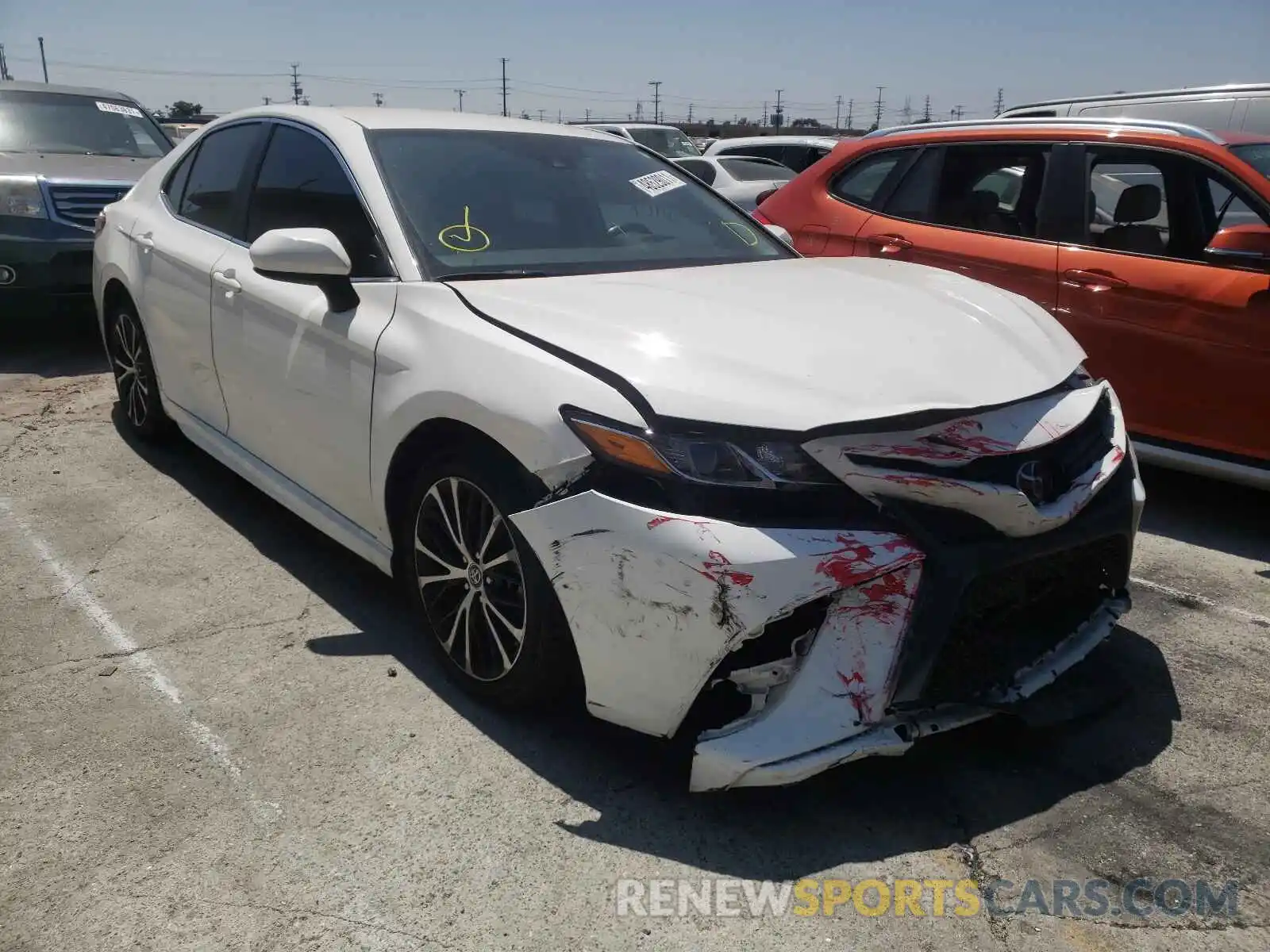 1 Photograph of a damaged car 4T1B11HK6KU700047 TOYOTA CAMRY 2019