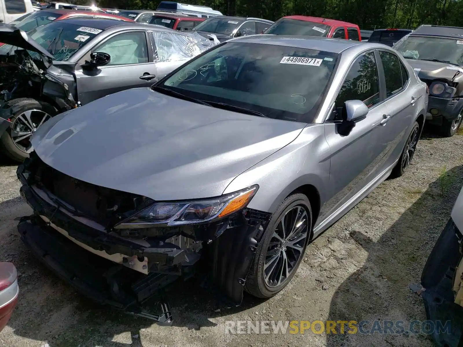 2 Photograph of a damaged car 4T1B11HK6KU700114 TOYOTA CAMRY 2019