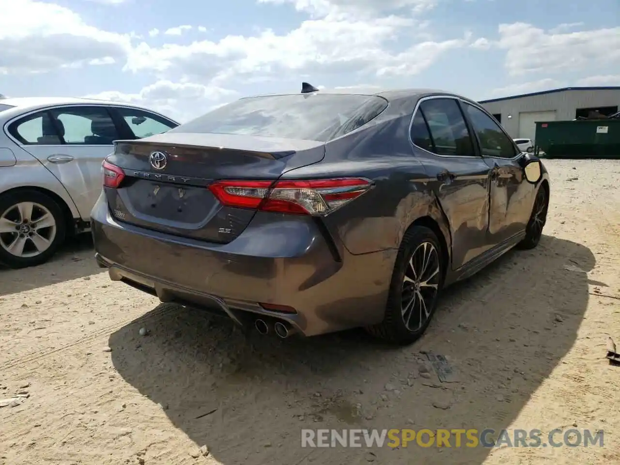 4 Photograph of a damaged car 4T1B11HK6KU702123 TOYOTA CAMRY 2019