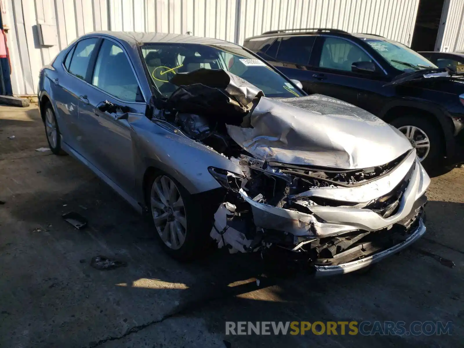 1 Photograph of a damaged car 4T1B11HK6KU702235 TOYOTA CAMRY 2019