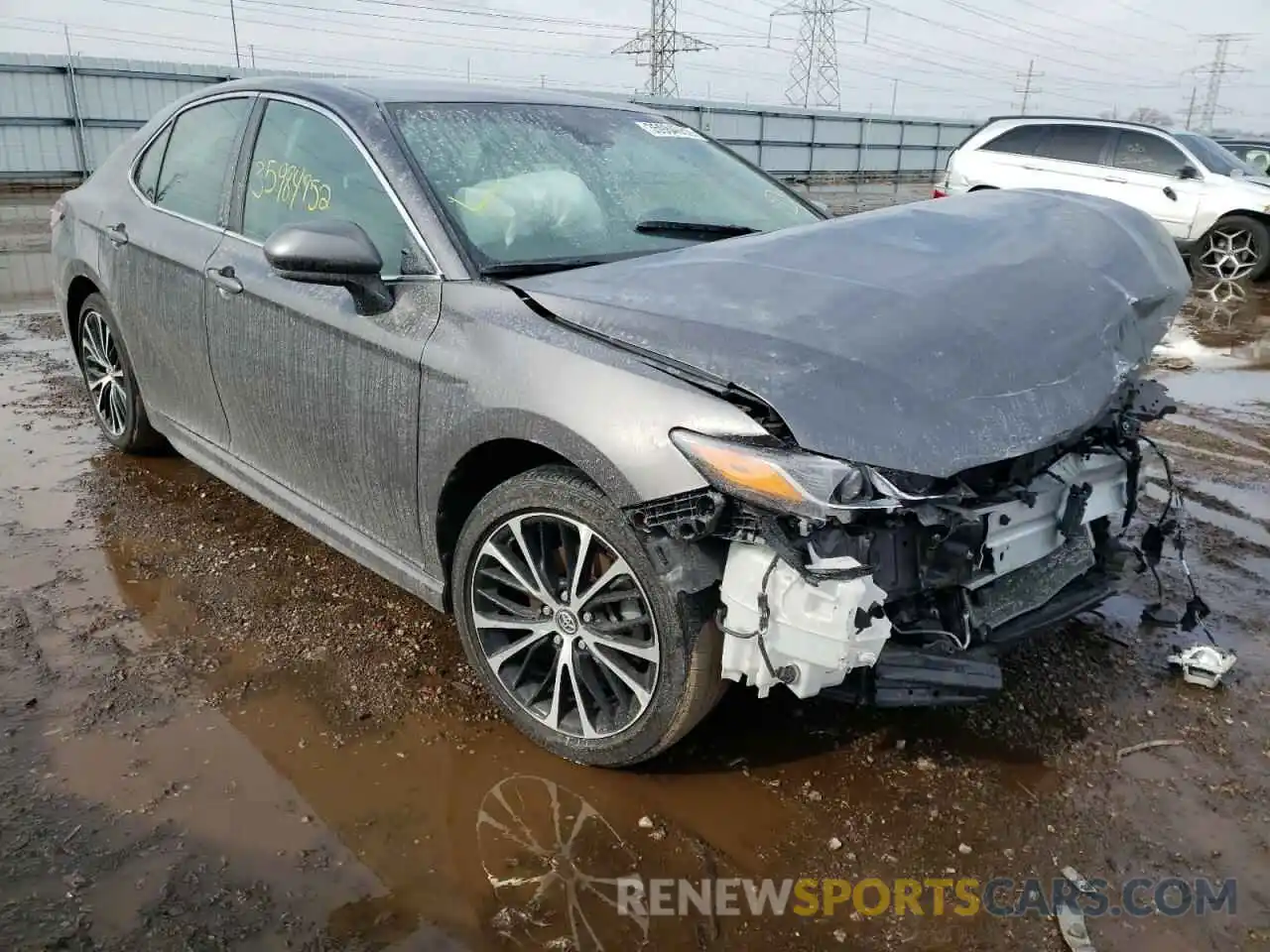 1 Photograph of a damaged car 4T1B11HK6KU703854 TOYOTA CAMRY 2019