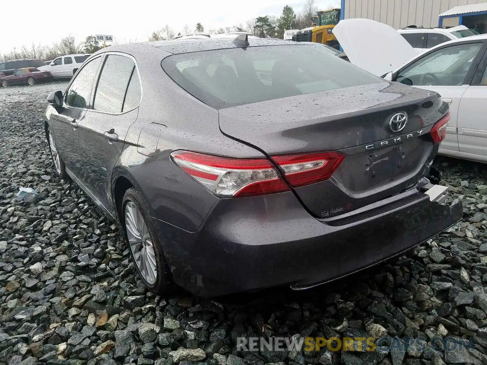 3 Photograph of a damaged car 4T1B11HK6KU703921 TOYOTA CAMRY 2019