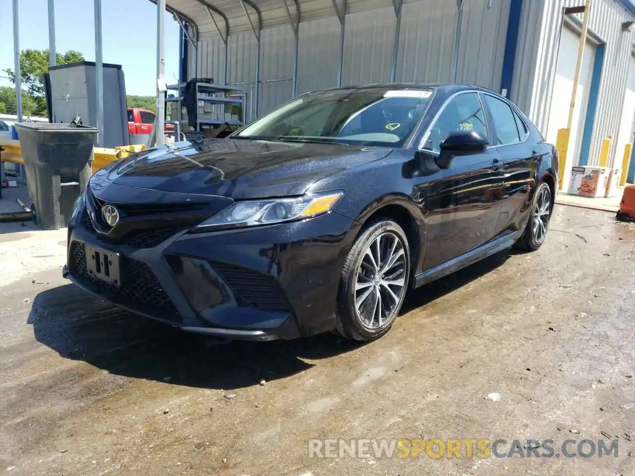 2 Photograph of a damaged car 4T1B11HK6KU705166 TOYOTA CAMRY 2019