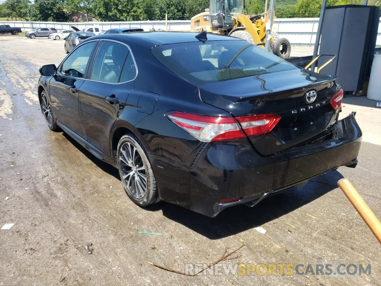 3 Photograph of a damaged car 4T1B11HK6KU705166 TOYOTA CAMRY 2019