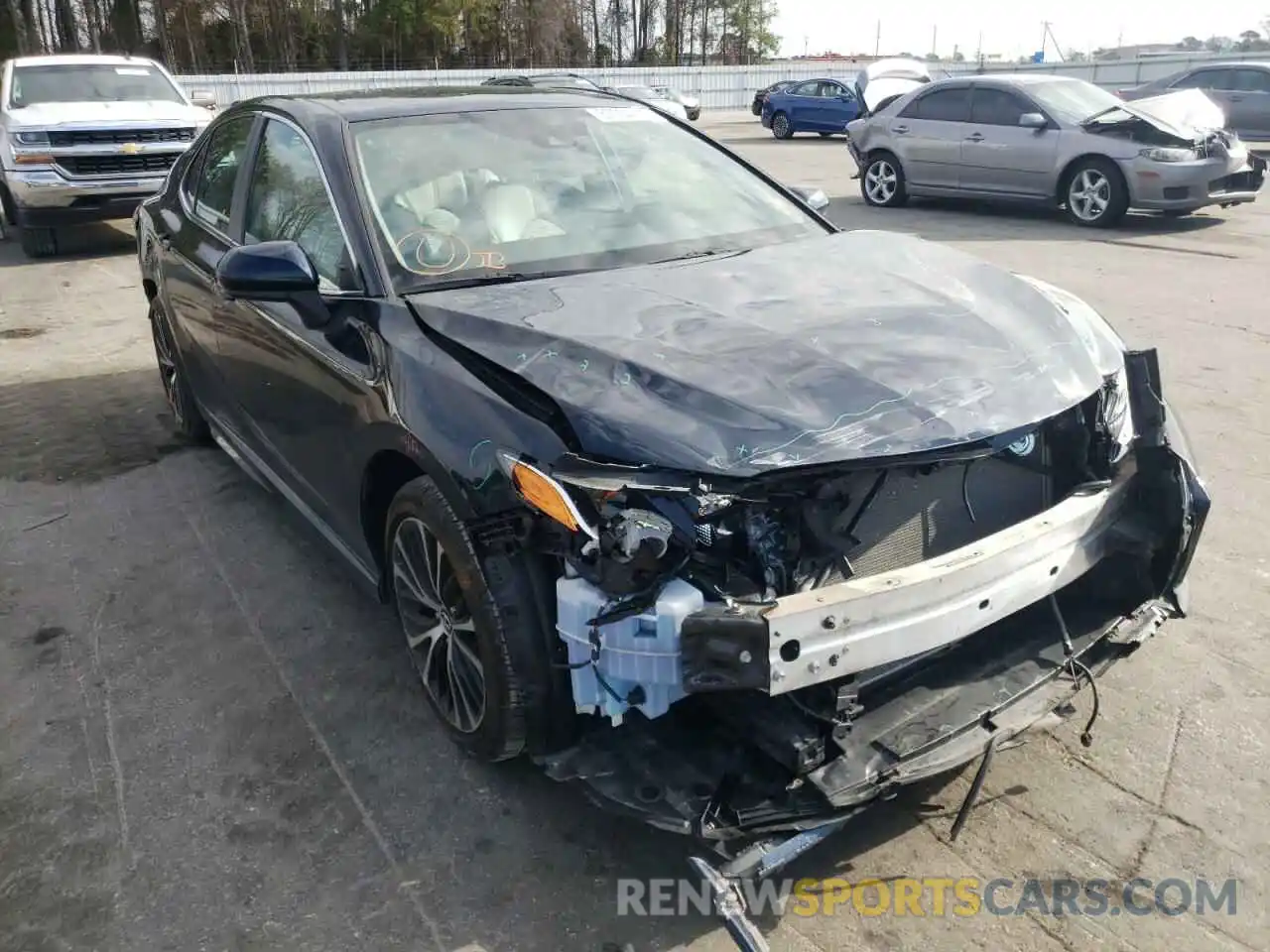 1 Photograph of a damaged car 4T1B11HK6KU706091 TOYOTA CAMRY 2019