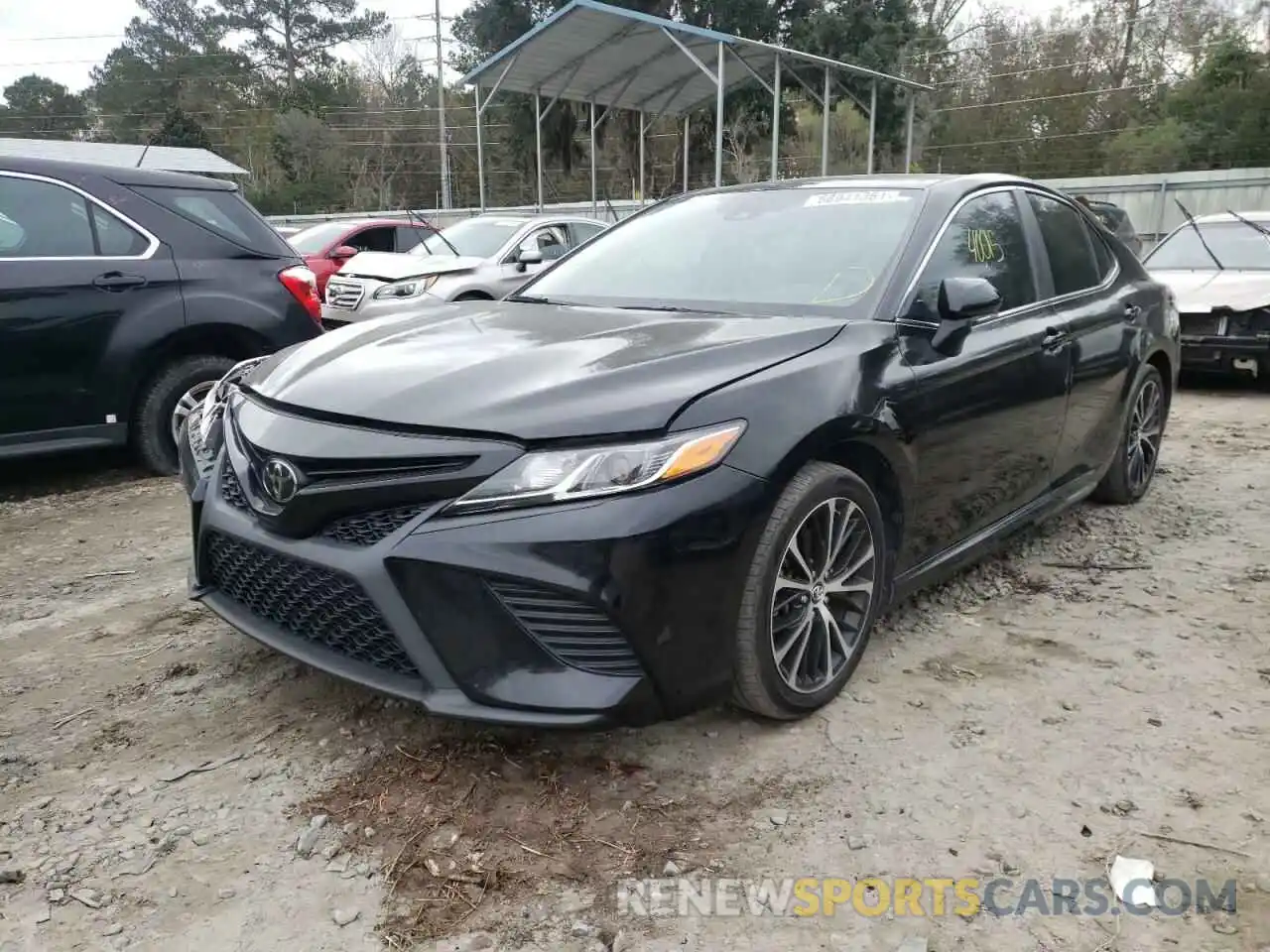 2 Photograph of a damaged car 4T1B11HK6KU708648 TOYOTA CAMRY 2019