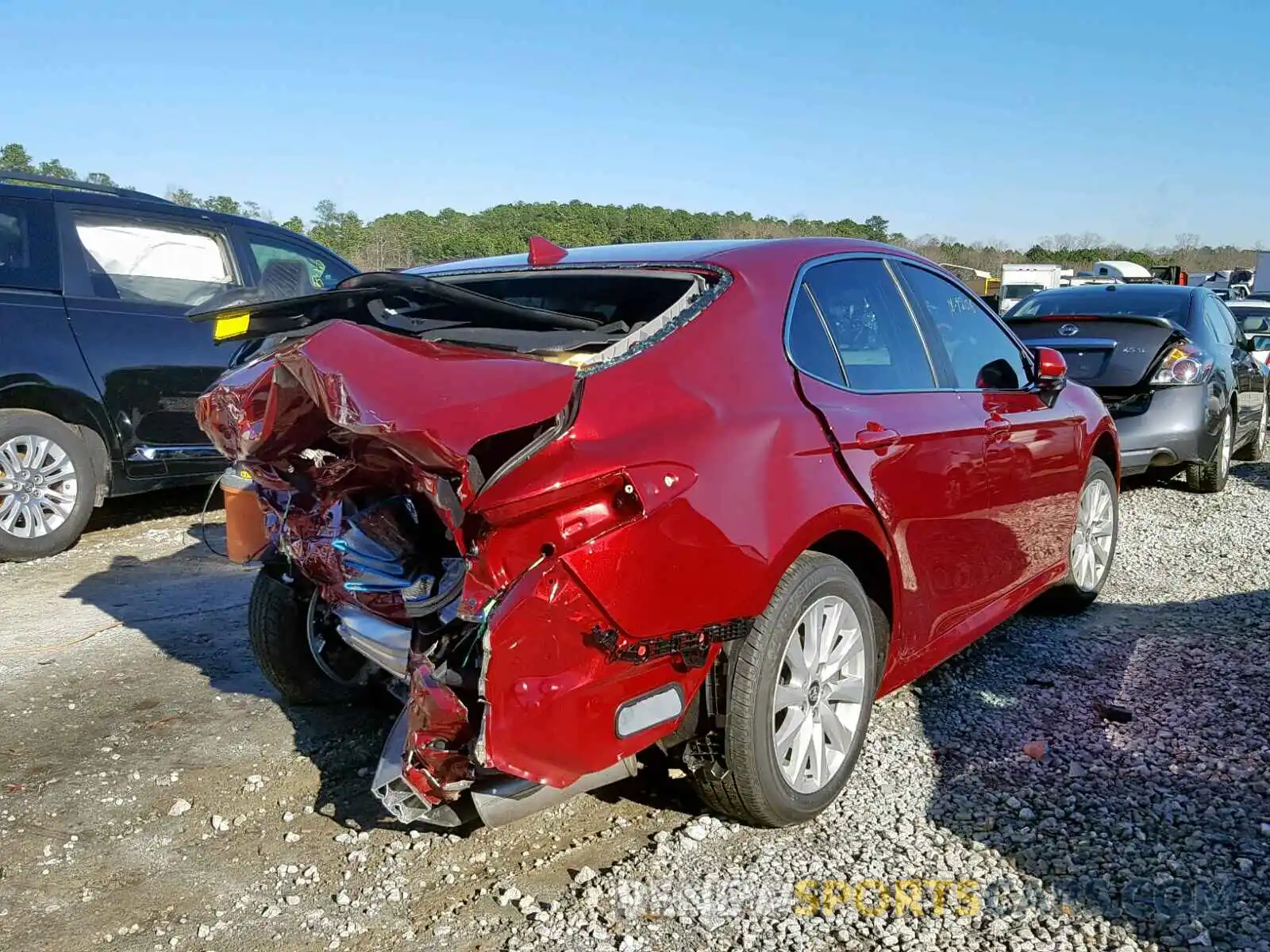 4 Photograph of a damaged car 4T1B11HK6KU710609 TOYOTA CAMRY 2019