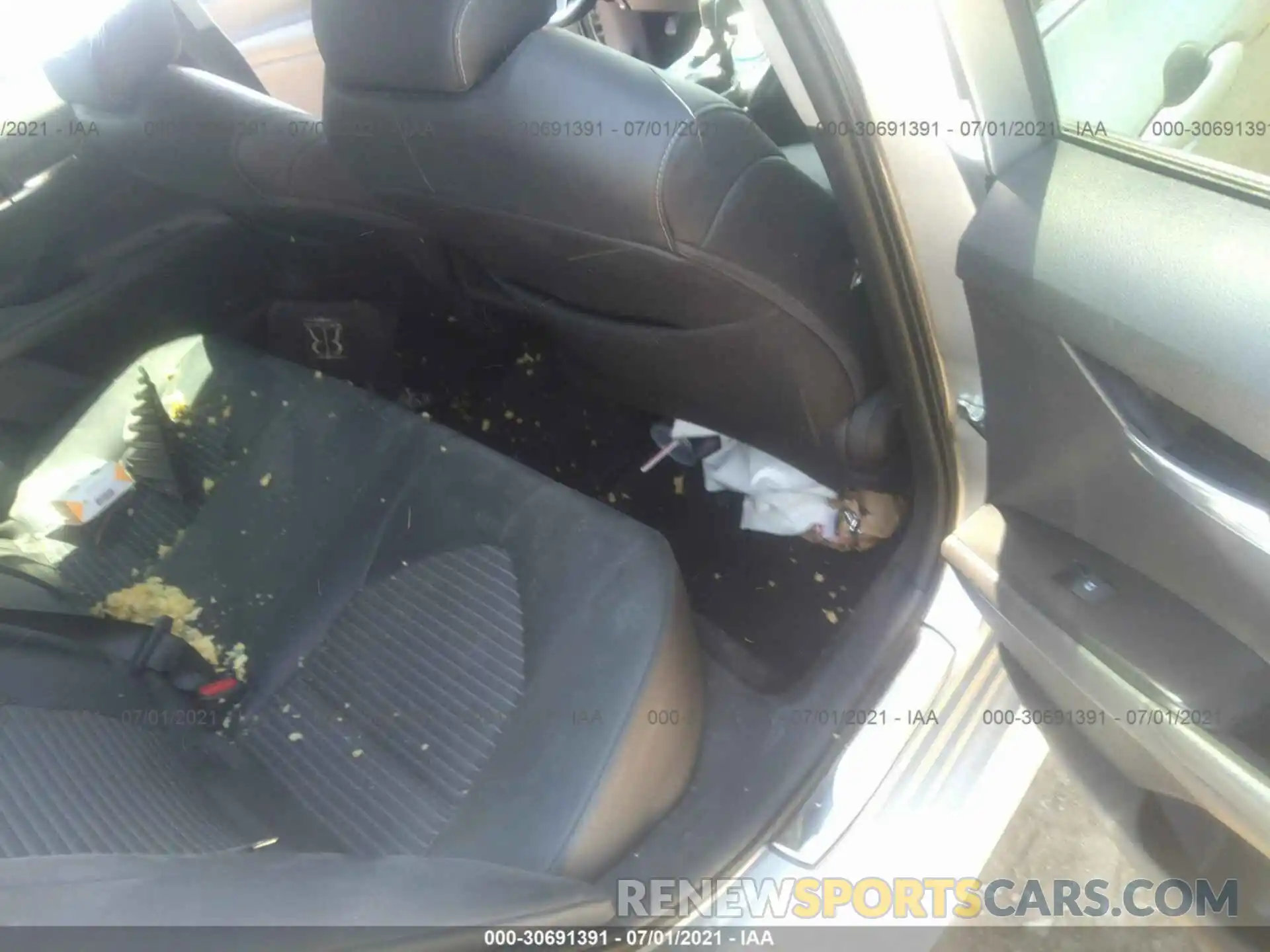 8 Photograph of a damaged car 4T1B11HK6KU711176 TOYOTA CAMRY 2019