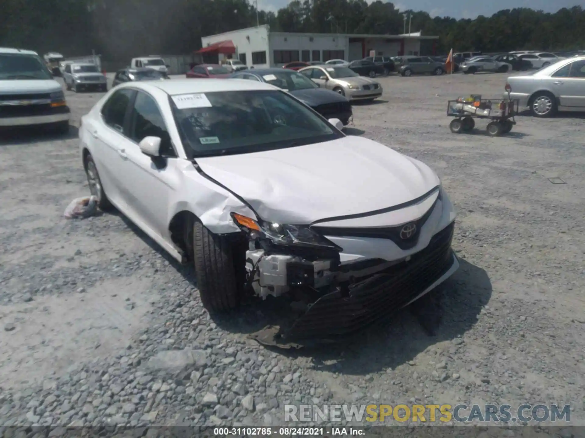 1 Photograph of a damaged car 4T1B11HK6KU711212 TOYOTA CAMRY 2019