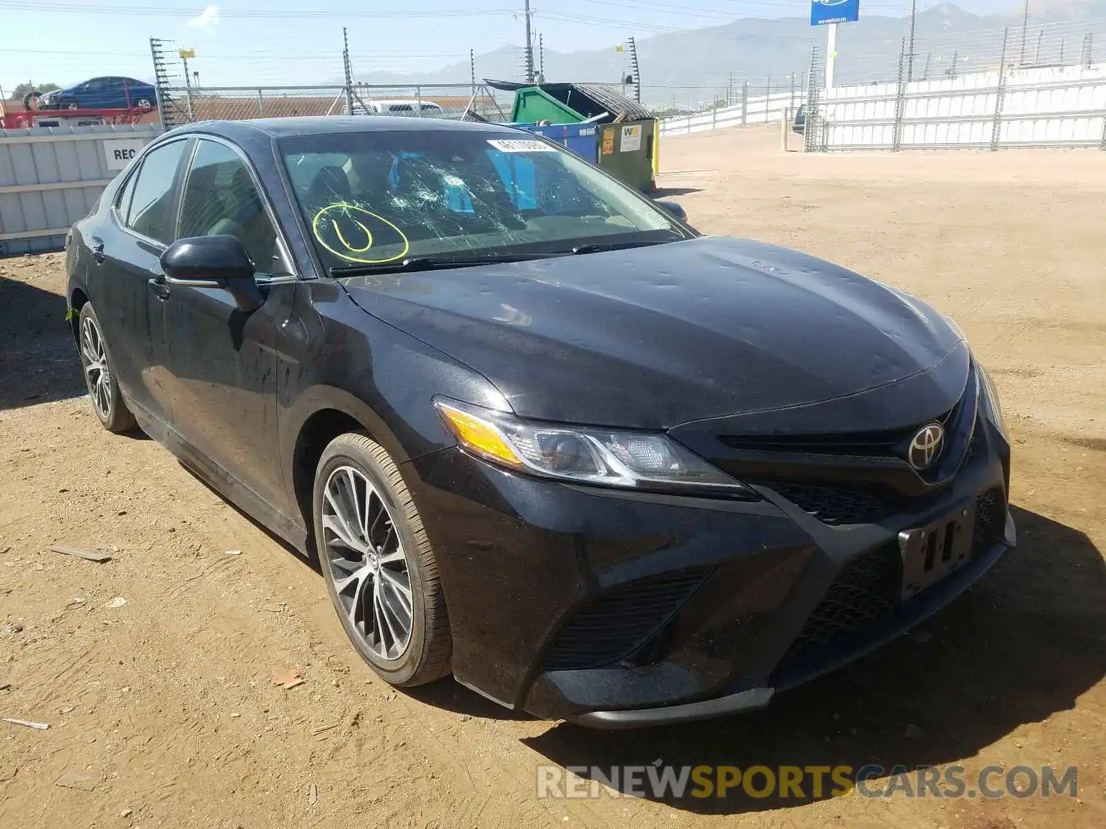 1 Photograph of a damaged car 4T1B11HK6KU714157 TOYOTA CAMRY 2019