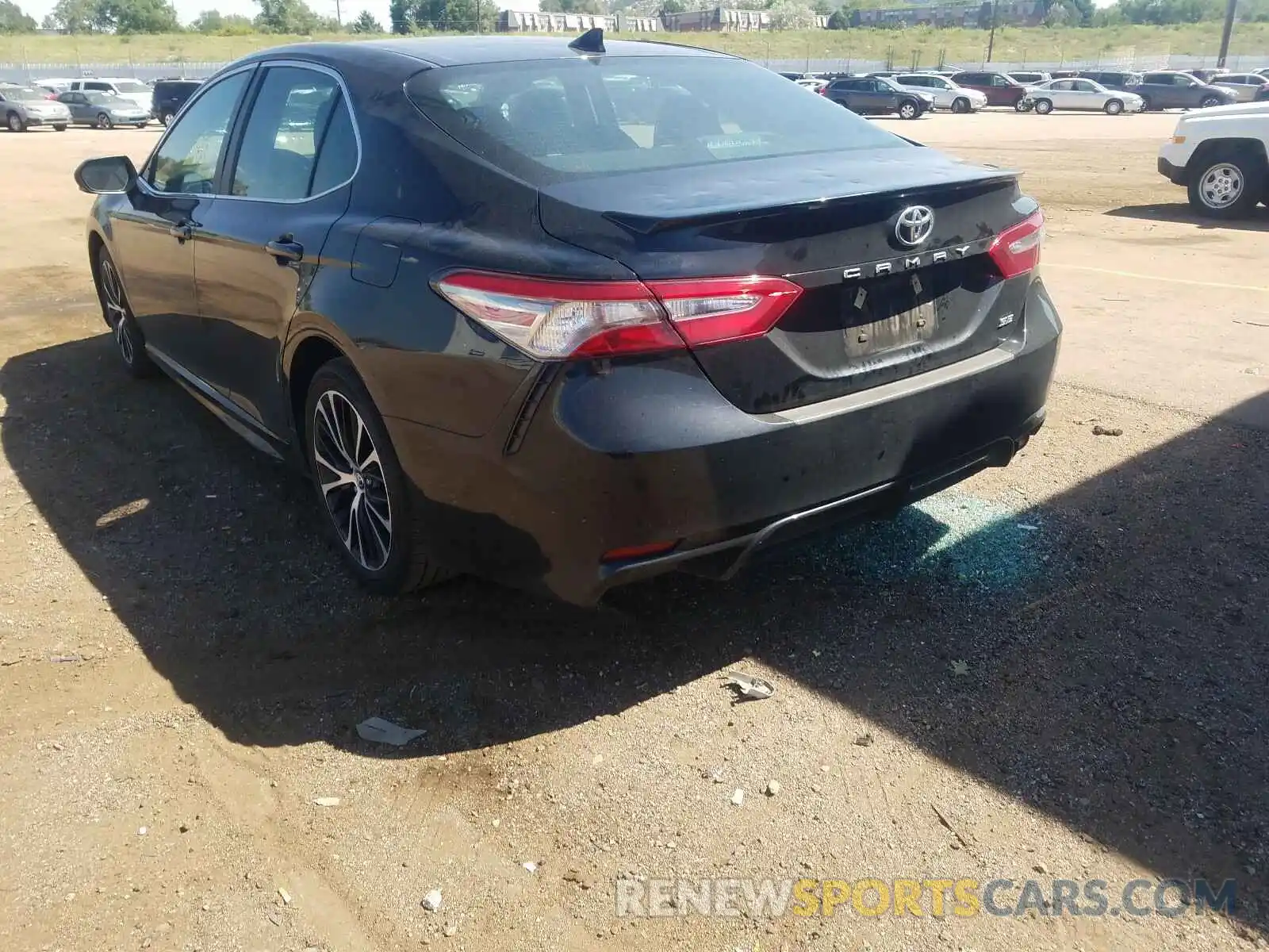 3 Photograph of a damaged car 4T1B11HK6KU714157 TOYOTA CAMRY 2019