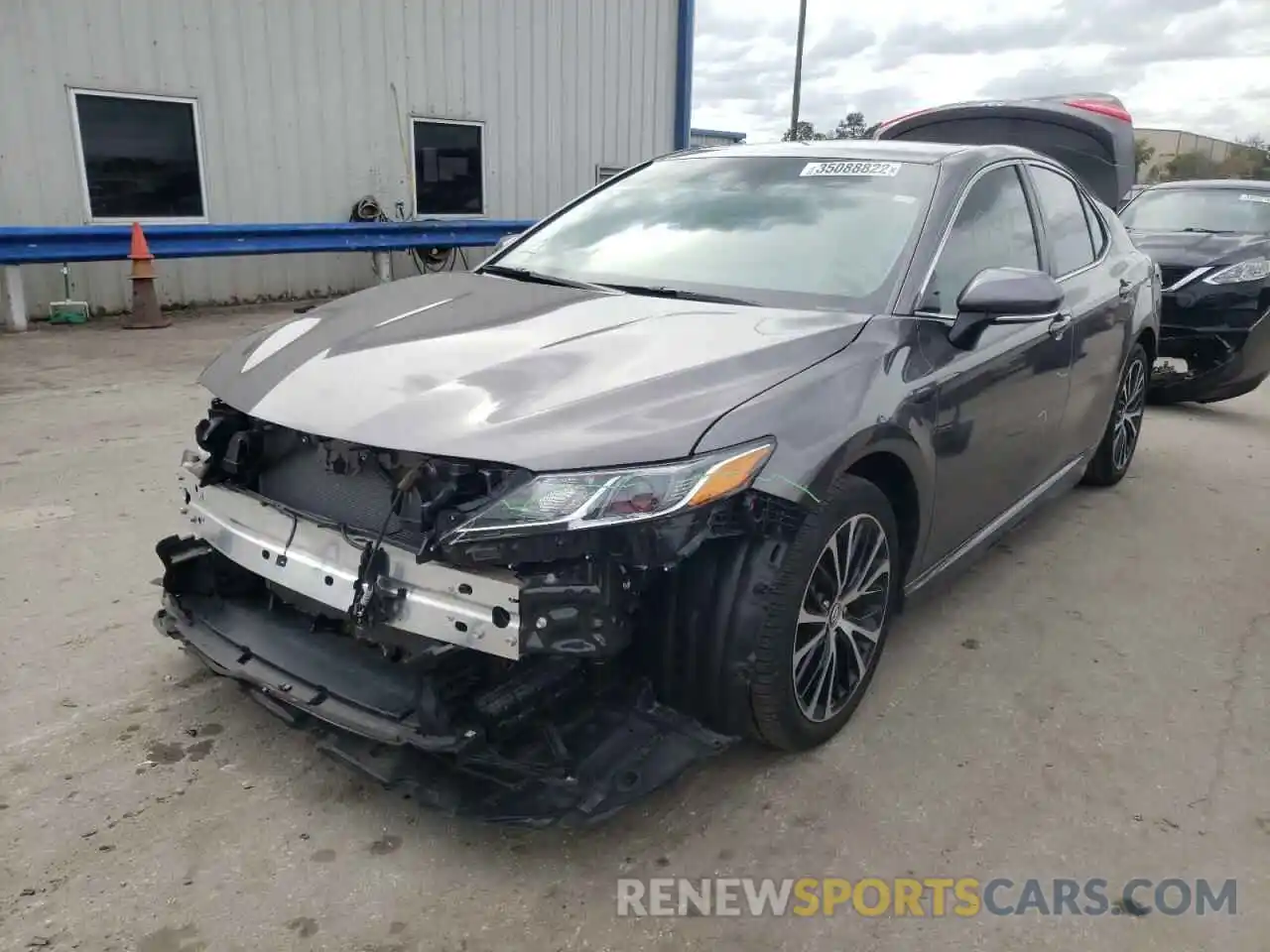 2 Photograph of a damaged car 4T1B11HK6KU715373 TOYOTA CAMRY 2019