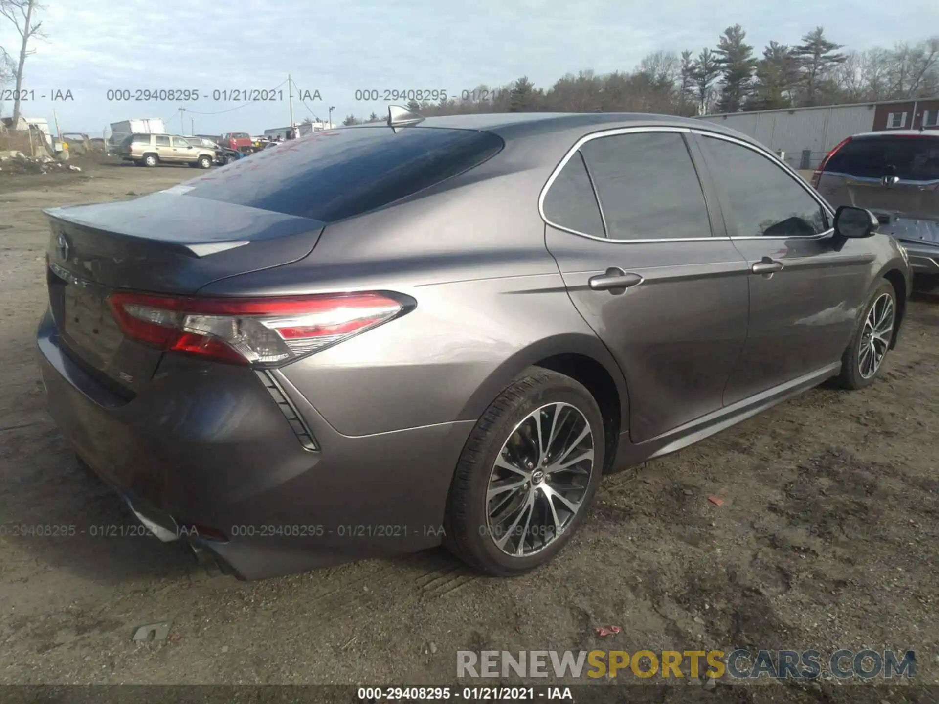 4 Фотография поврежденного автомобиля 4T1B11HK6KU715910 TOYOTA CAMRY 2019