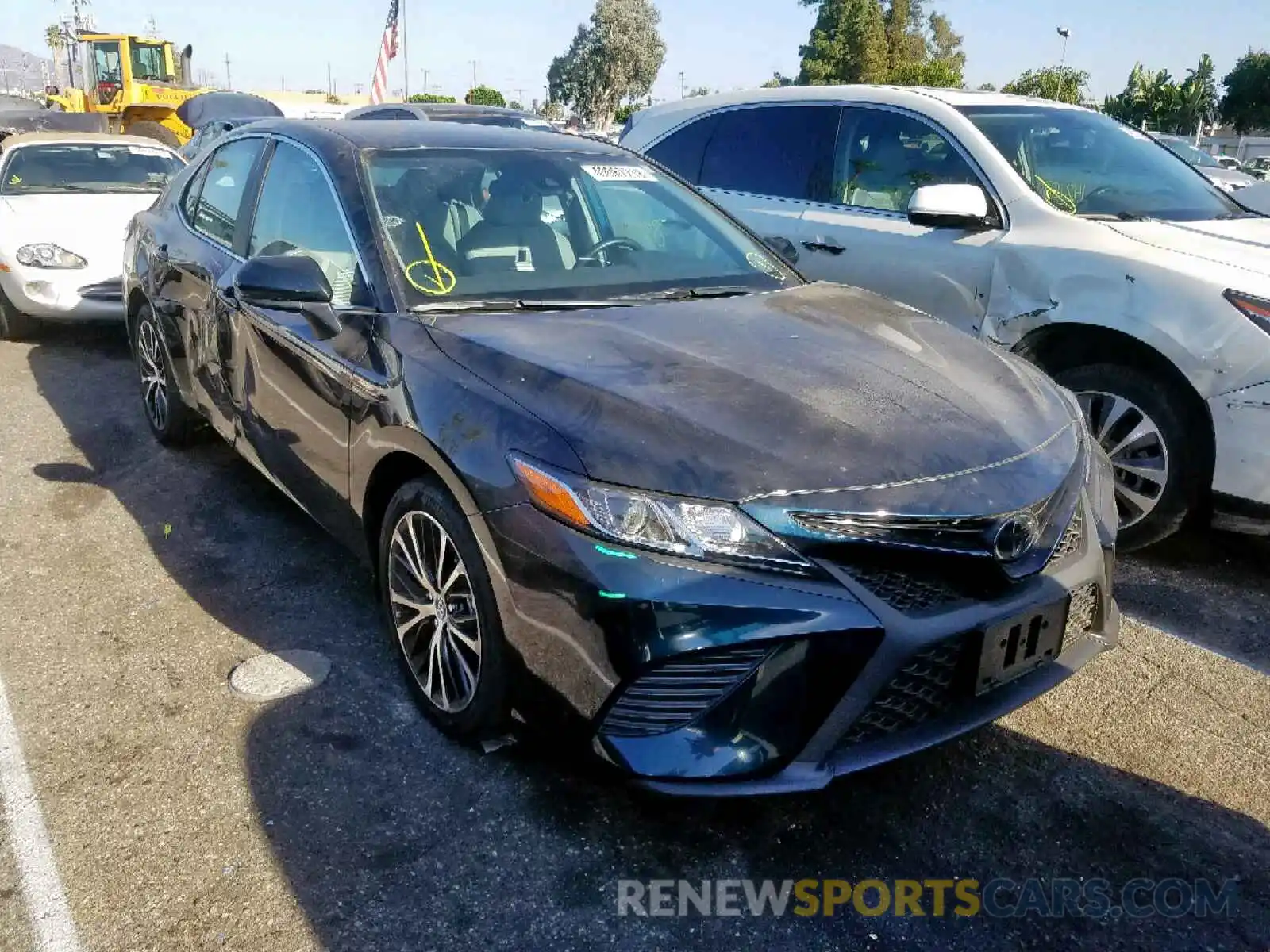 1 Photograph of a damaged car 4T1B11HK6KU717947 TOYOTA CAMRY 2019