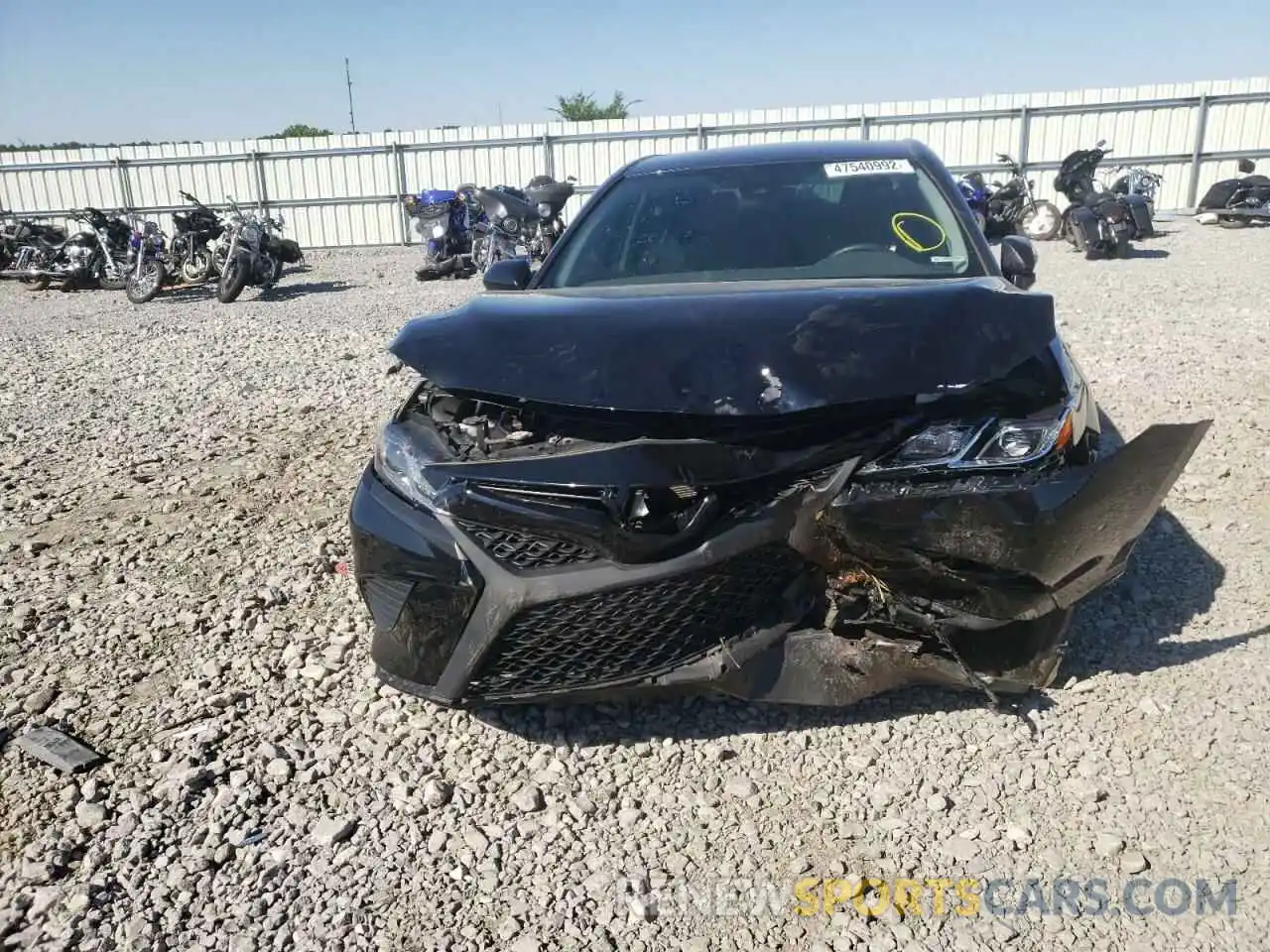 9 Photograph of a damaged car 4T1B11HK6KU718984 TOYOTA CAMRY 2019