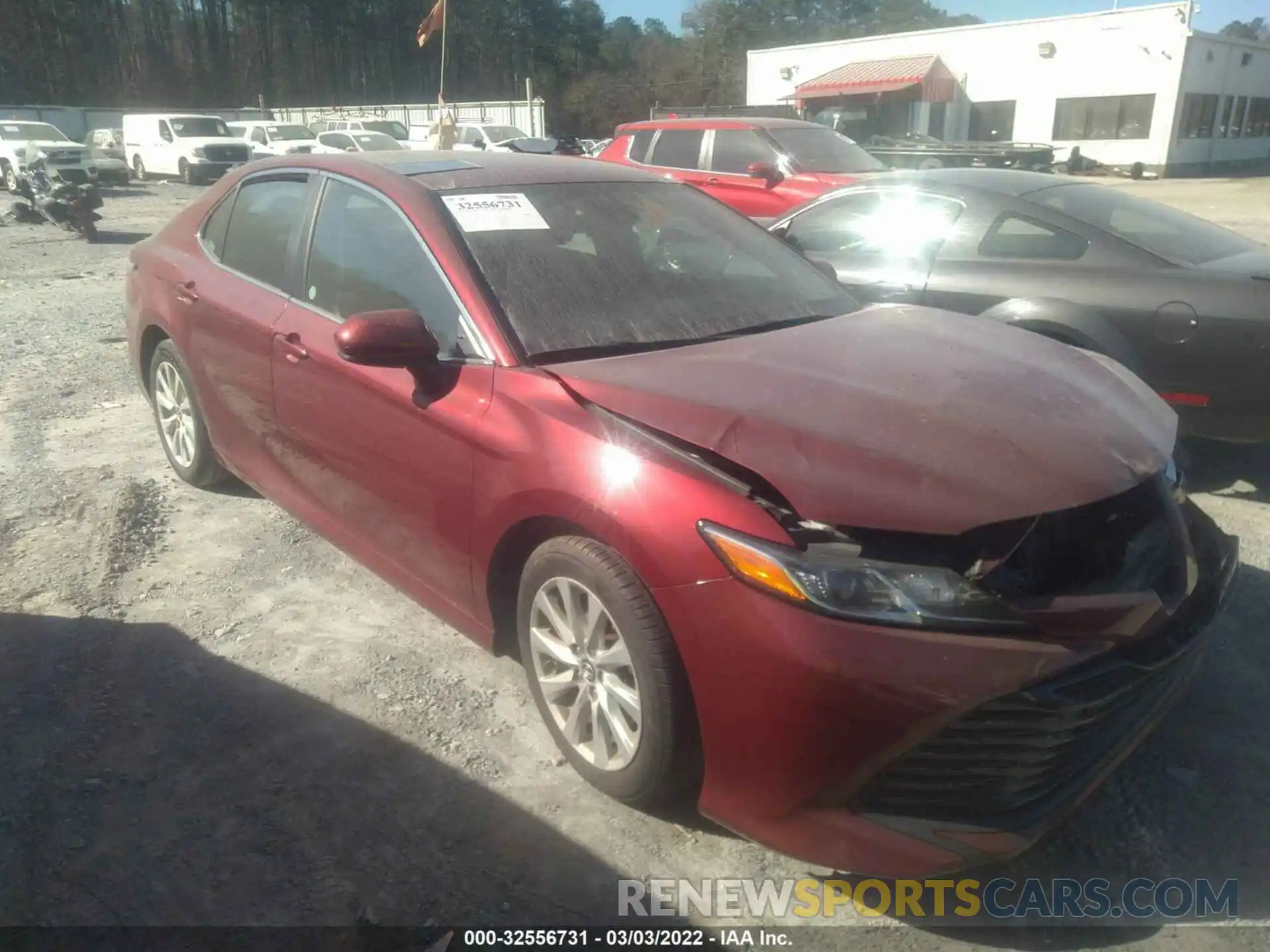 1 Photograph of a damaged car 4T1B11HK6KU720556 TOYOTA CAMRY 2019