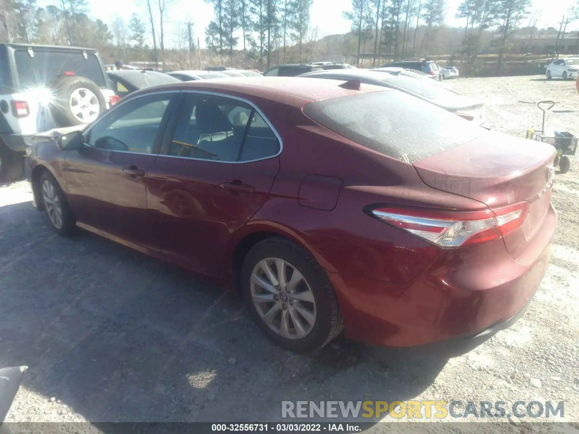 3 Photograph of a damaged car 4T1B11HK6KU720556 TOYOTA CAMRY 2019