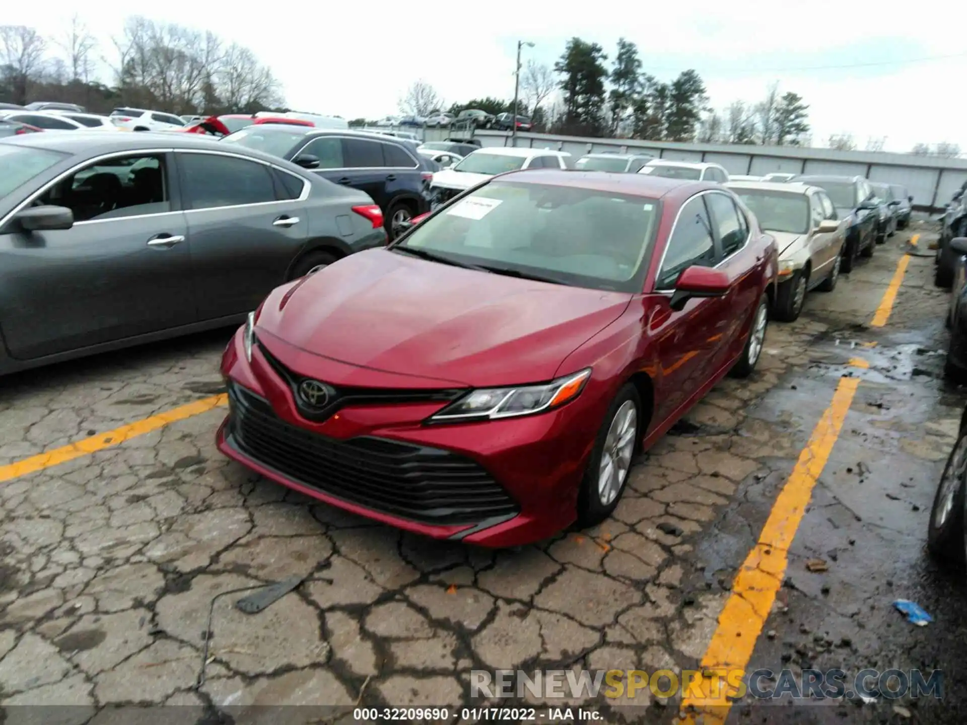 2 Photograph of a damaged car 4T1B11HK6KU721609 TOYOTA CAMRY 2019