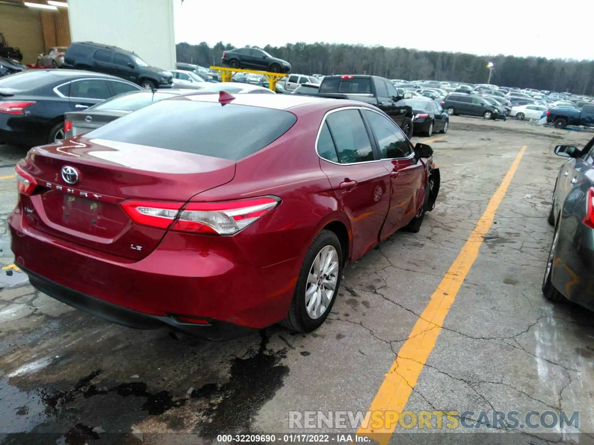 4 Photograph of a damaged car 4T1B11HK6KU721609 TOYOTA CAMRY 2019