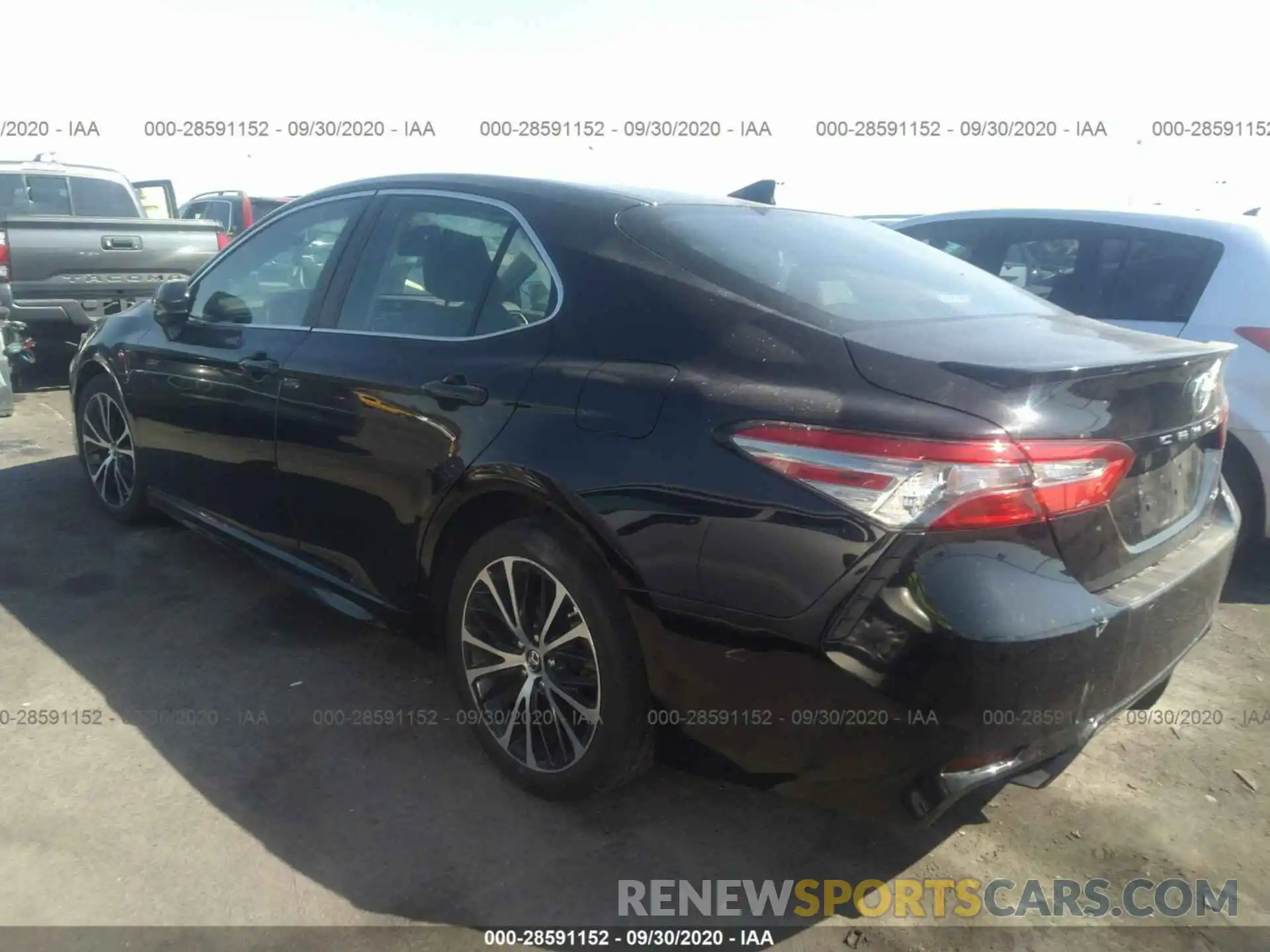 3 Photograph of a damaged car 4T1B11HK6KU722274 TOYOTA CAMRY 2019