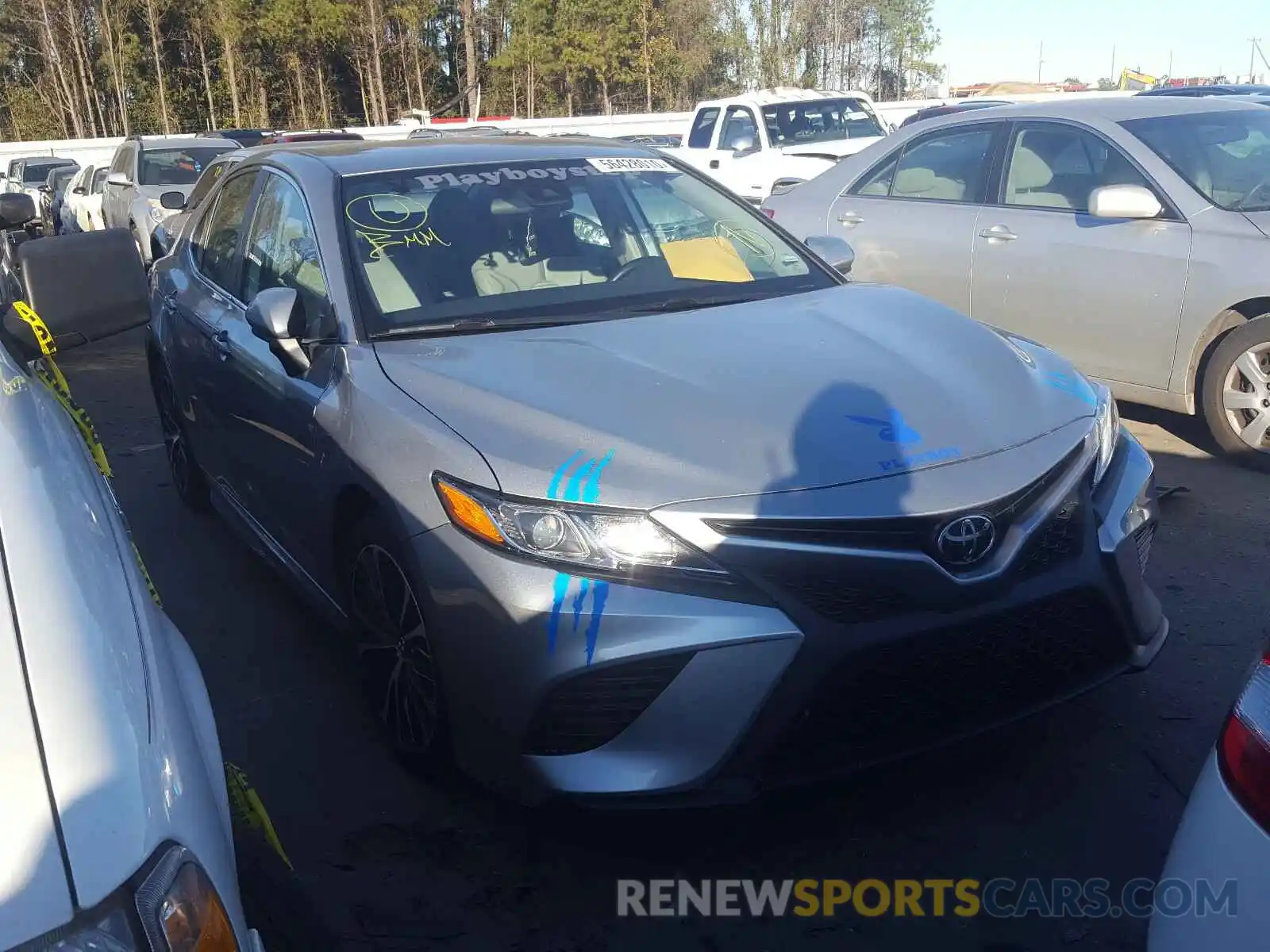 1 Photograph of a damaged car 4T1B11HK6KU722467 TOYOTA CAMRY 2019