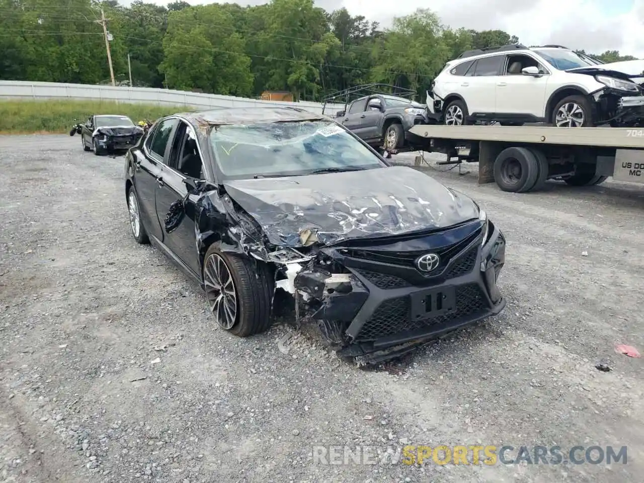 1 Photograph of a damaged car 4T1B11HK6KU722971 TOYOTA CAMRY 2019