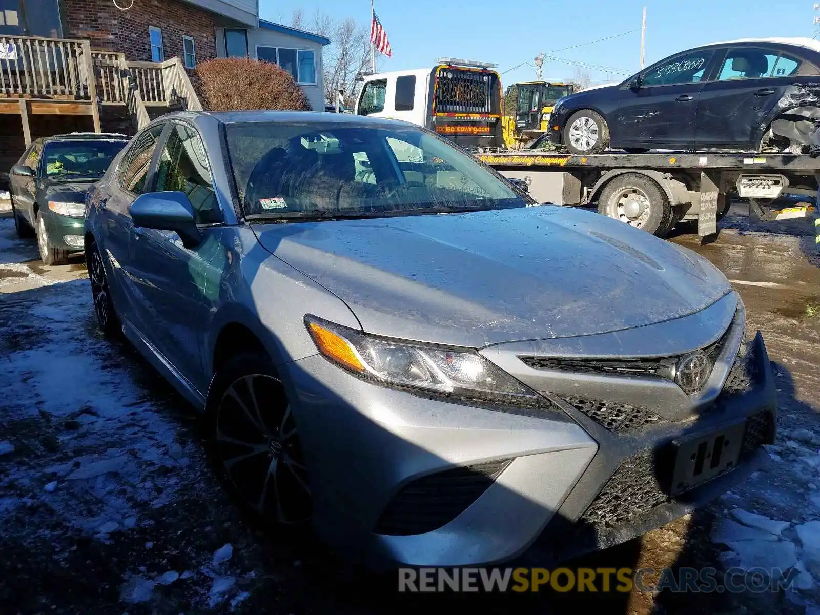 1 Photograph of a damaged car 4T1B11HK6KU723134 TOYOTA CAMRY 2019