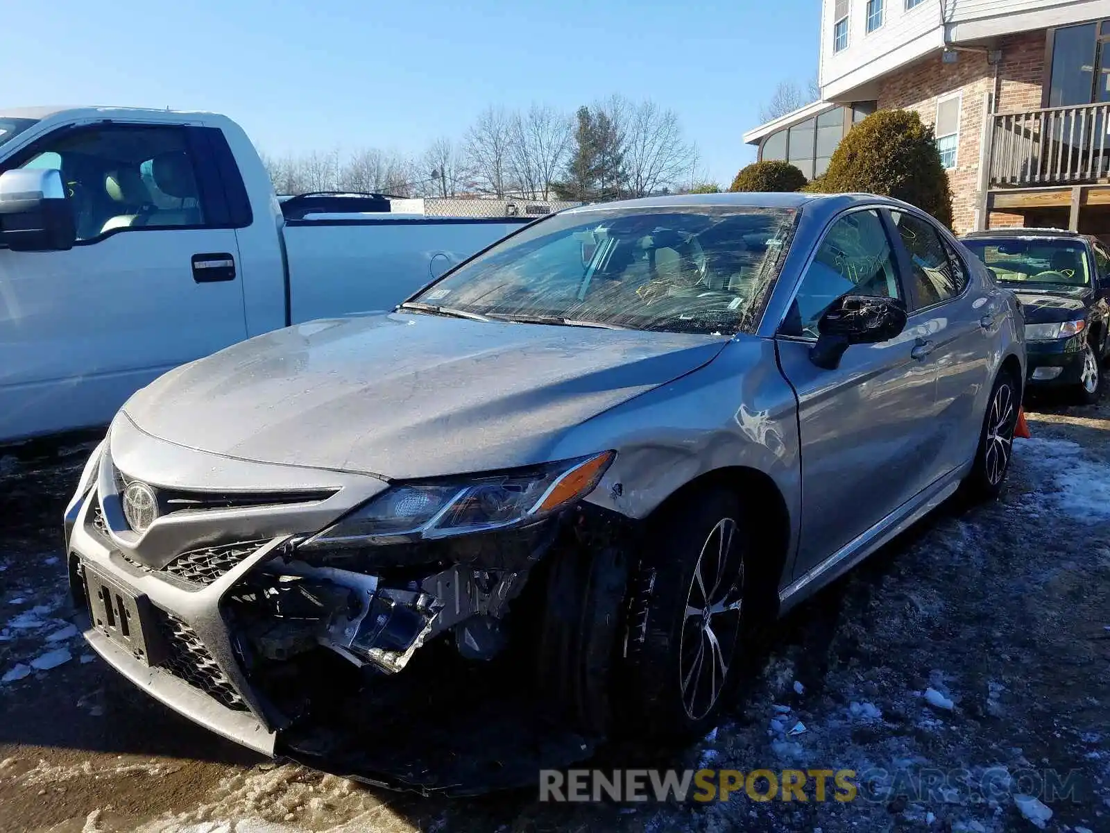 2 Photograph of a damaged car 4T1B11HK6KU723134 TOYOTA CAMRY 2019