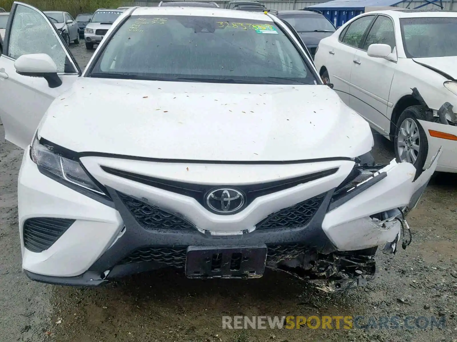 7 Photograph of a damaged car 4T1B11HK6KU724378 TOYOTA CAMRY 2019