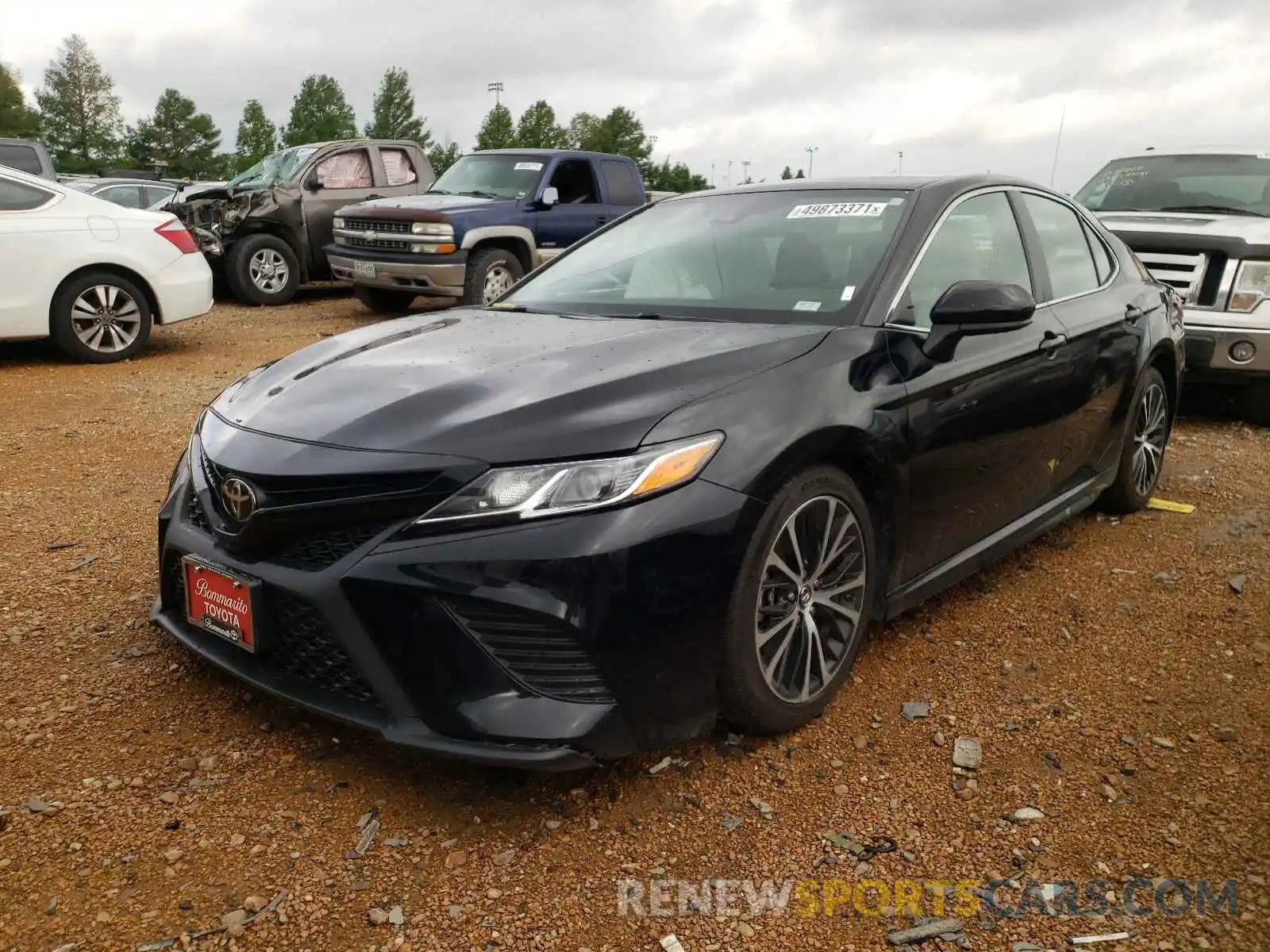 2 Photograph of a damaged car 4T1B11HK6KU727555 TOYOTA CAMRY 2019