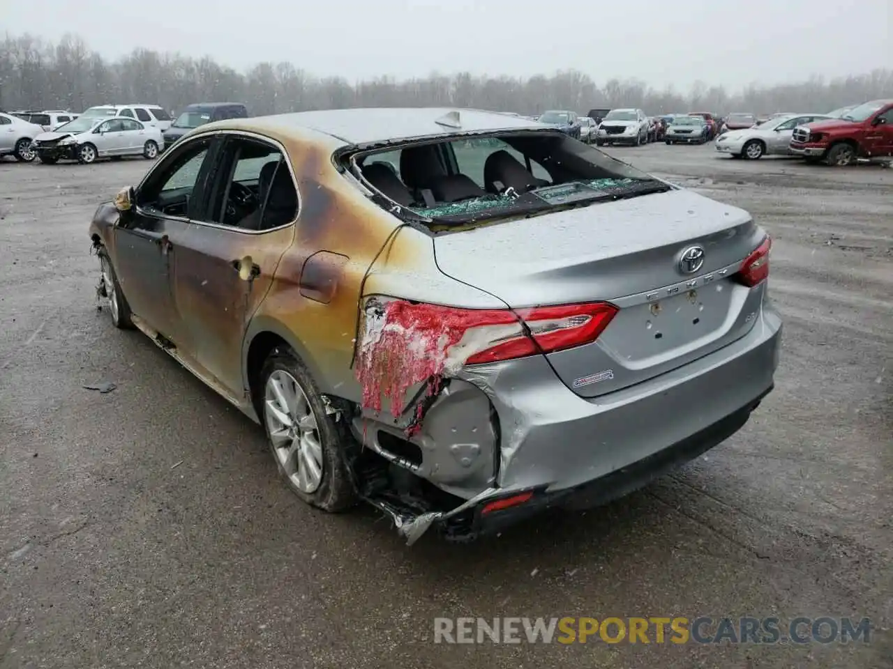 3 Photograph of a damaged car 4T1B11HK6KU727782 TOYOTA CAMRY 2019