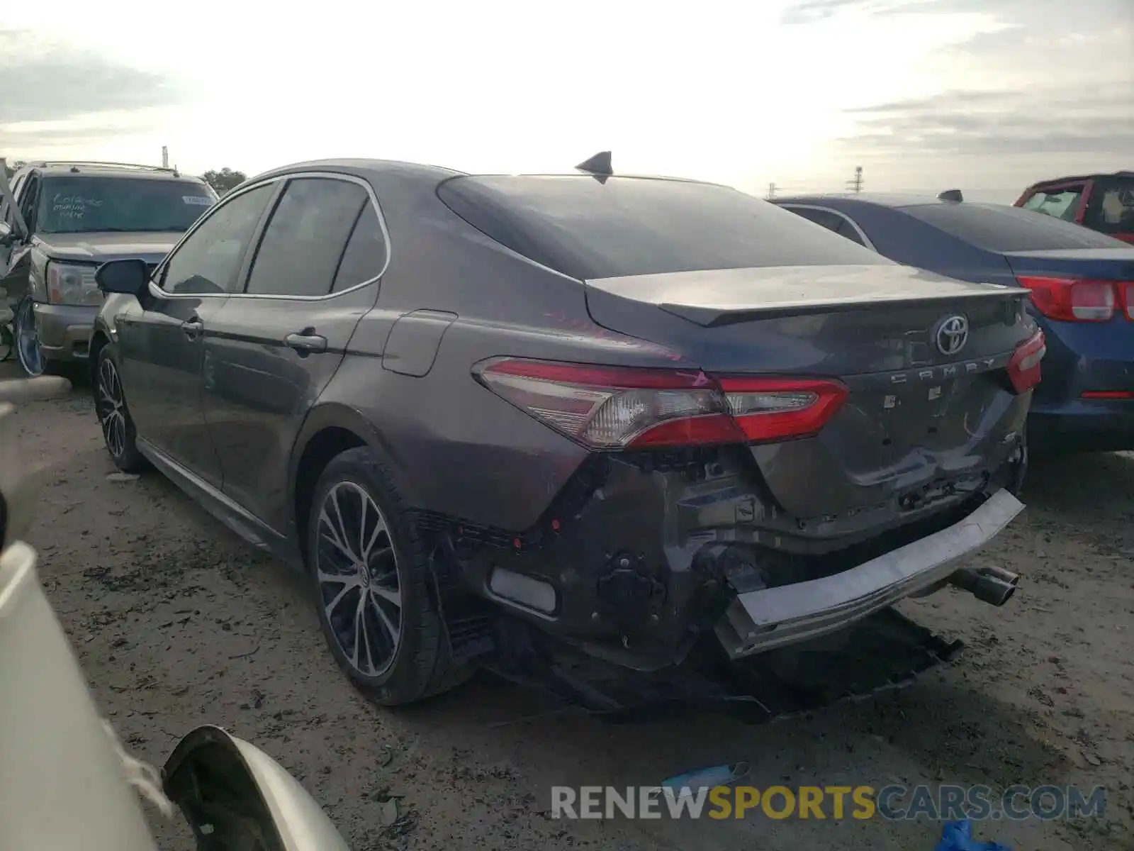 3 Photograph of a damaged car 4T1B11HK6KU728575 TOYOTA CAMRY 2019