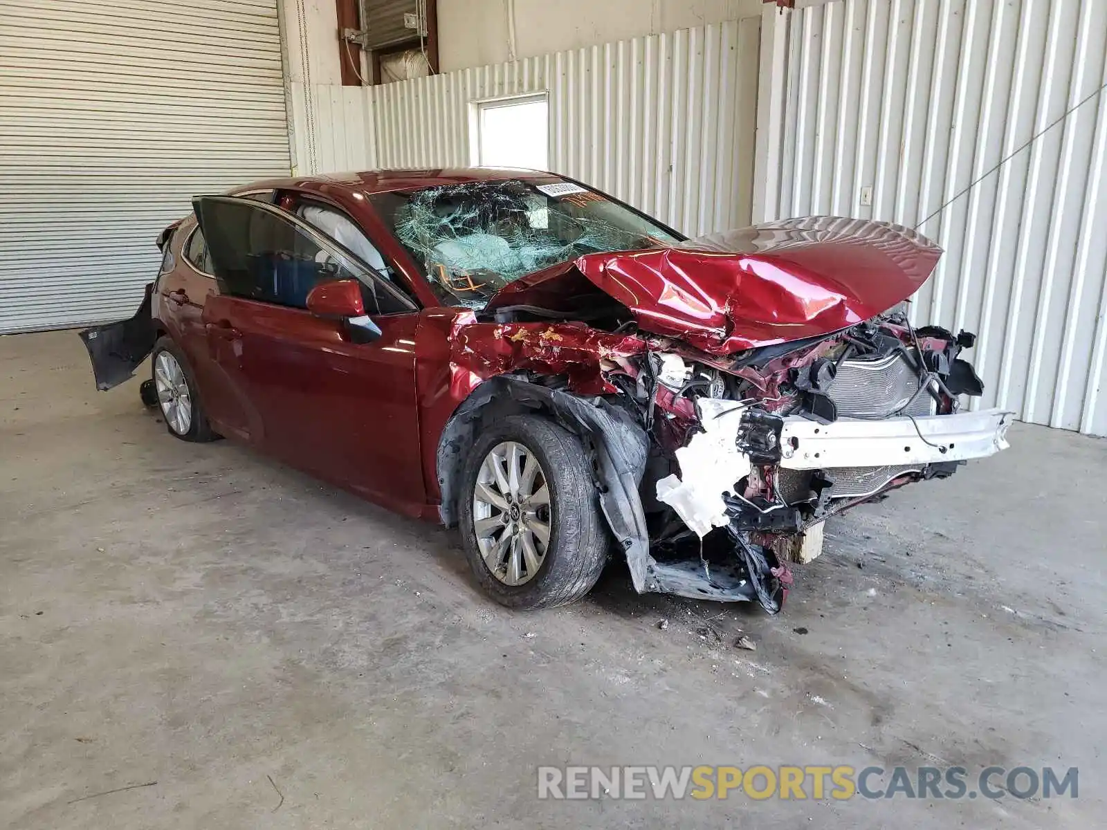 1 Photograph of a damaged car 4T1B11HK6KU729788 TOYOTA CAMRY 2019