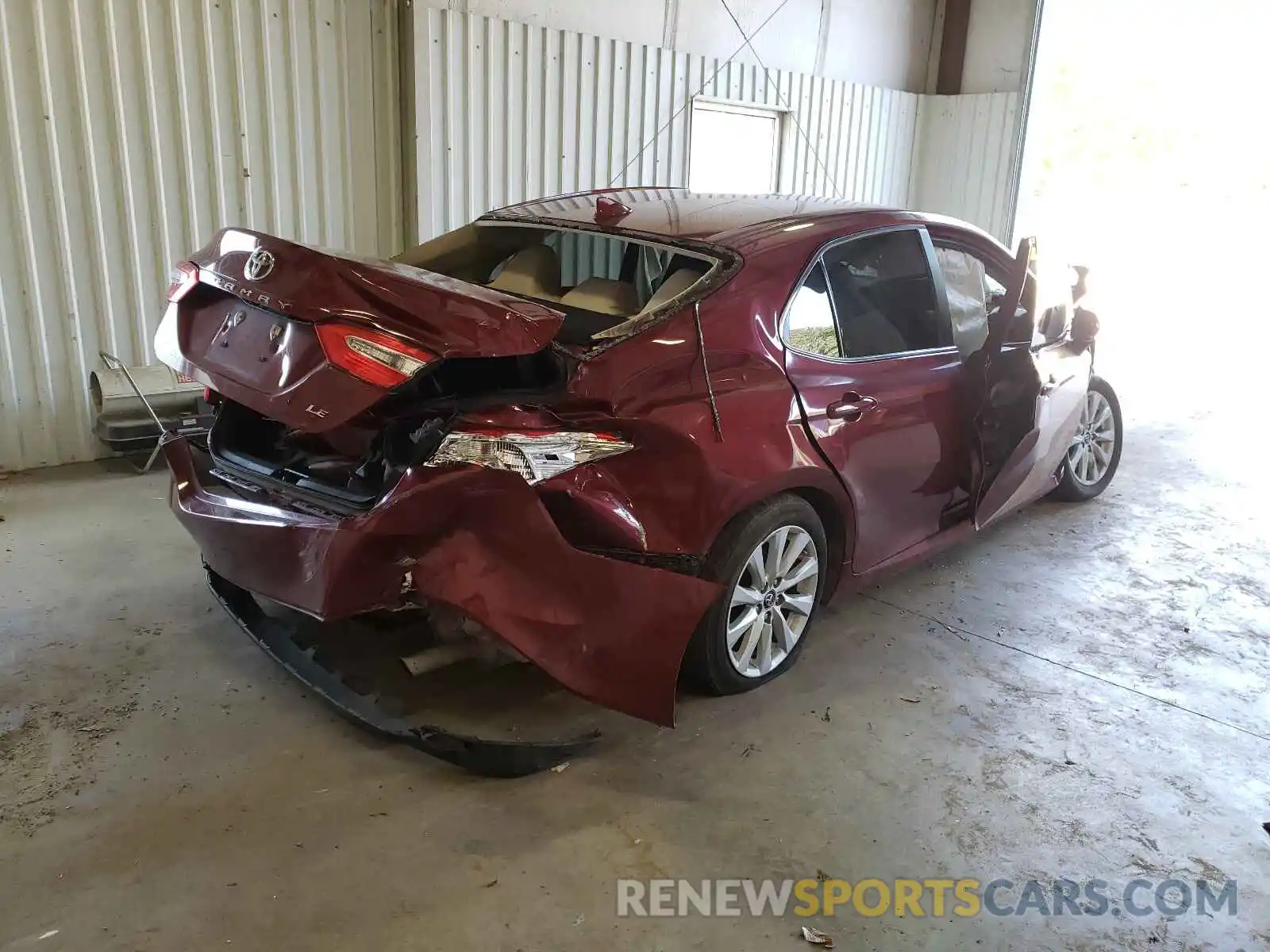 4 Photograph of a damaged car 4T1B11HK6KU729788 TOYOTA CAMRY 2019