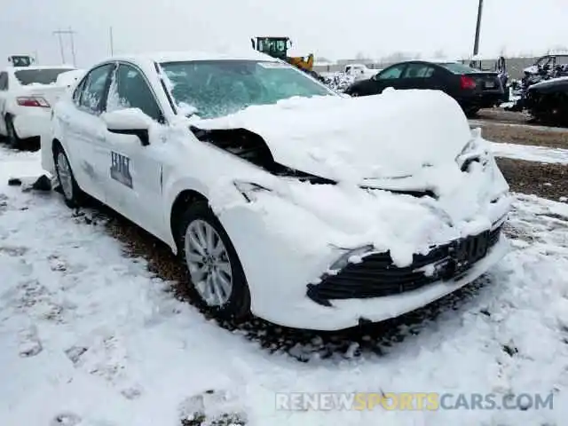 1 Photograph of a damaged car 4T1B11HK6KU730956 TOYOTA CAMRY 2019