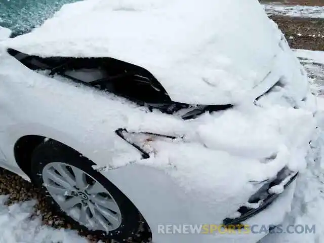 9 Photograph of a damaged car 4T1B11HK6KU730956 TOYOTA CAMRY 2019