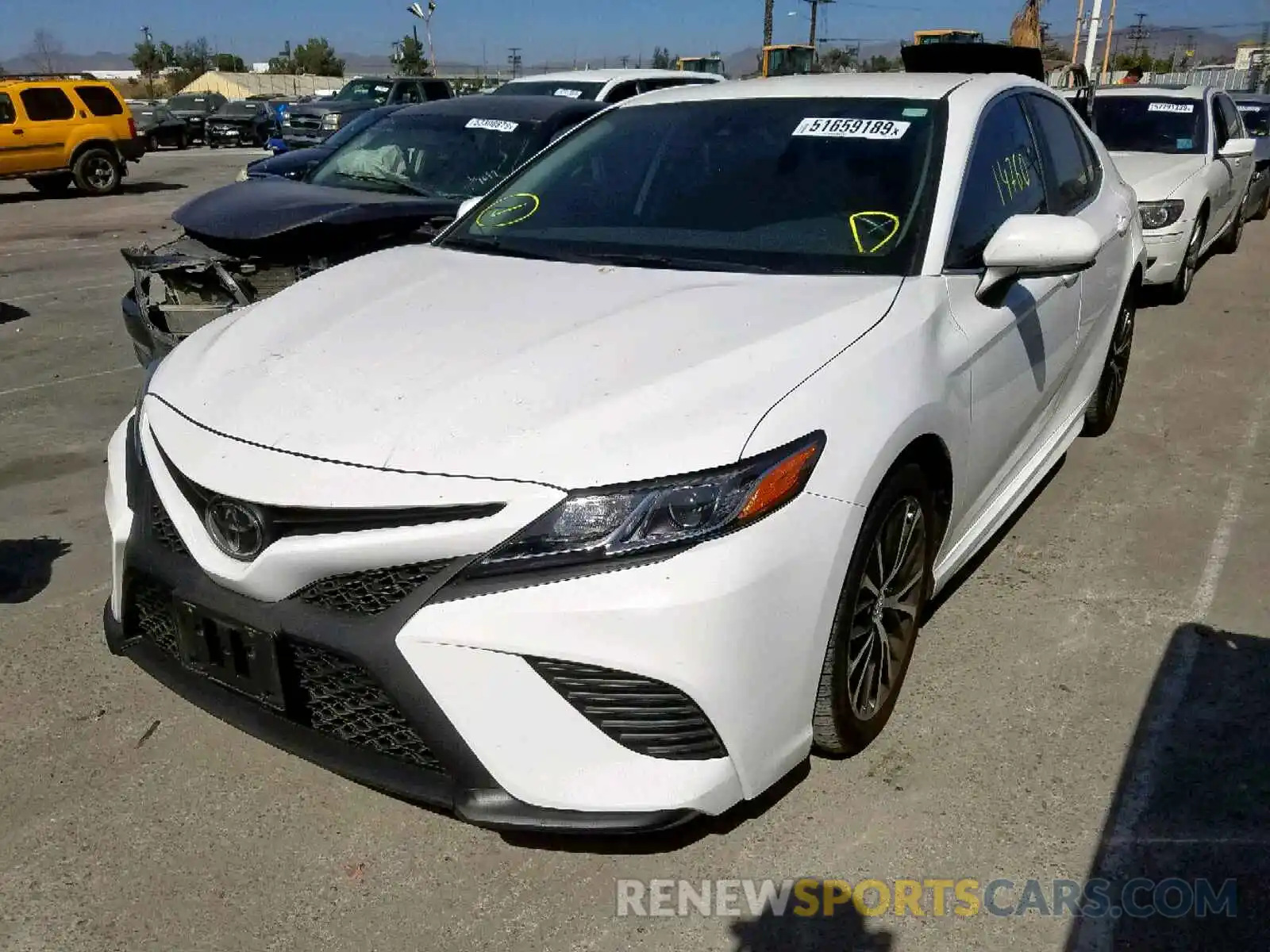 2 Photograph of a damaged car 4T1B11HK6KU732044 TOYOTA CAMRY 2019