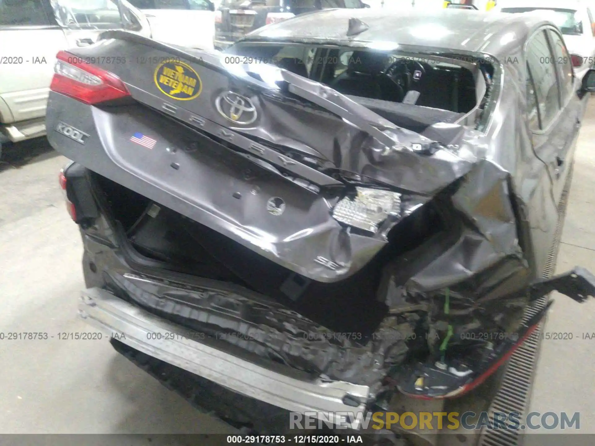 6 Photograph of a damaged car 4T1B11HK6KU733422 TOYOTA CAMRY 2019