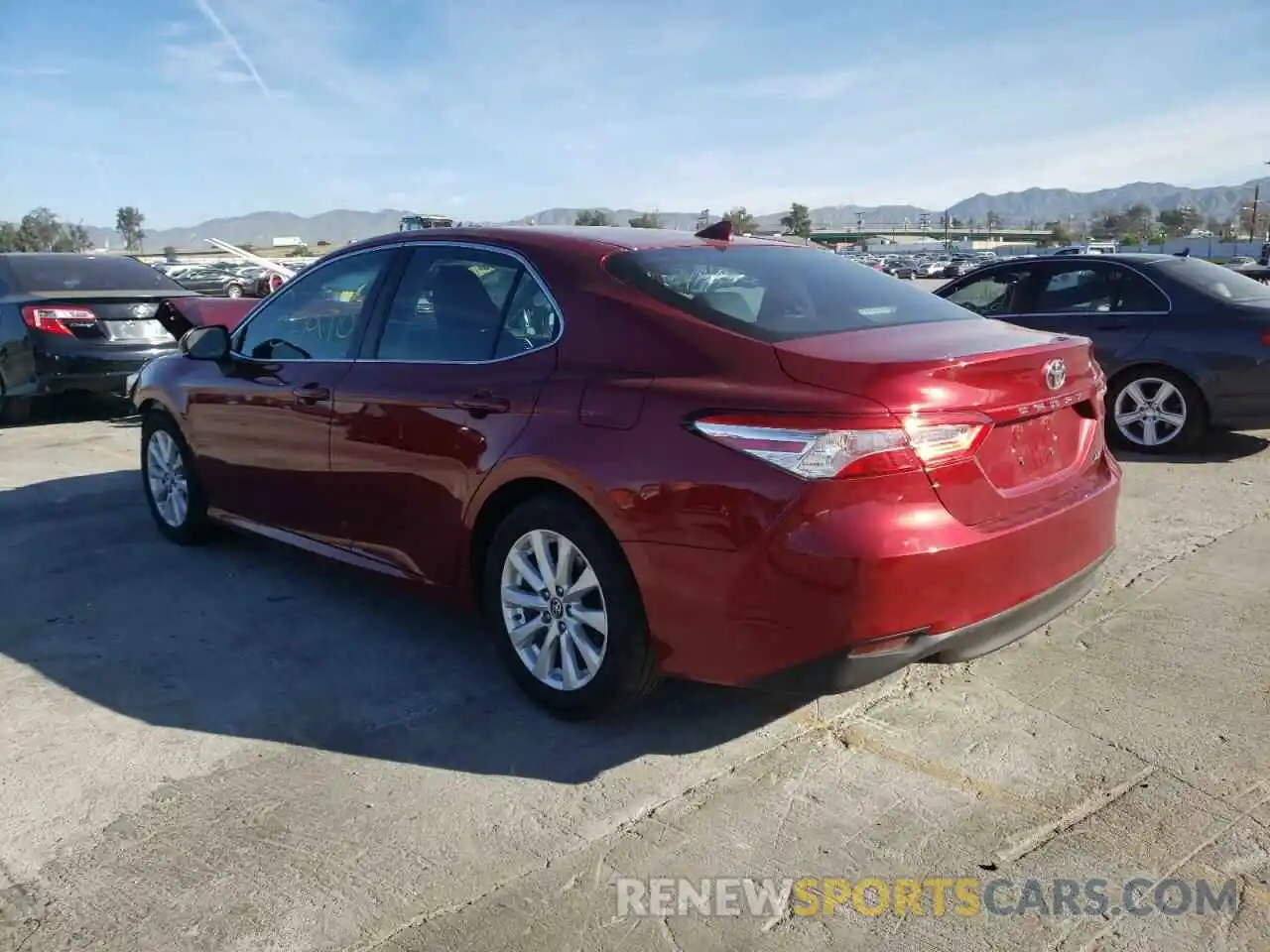 3 Photograph of a damaged car 4T1B11HK6KU734697 TOYOTA CAMRY 2019