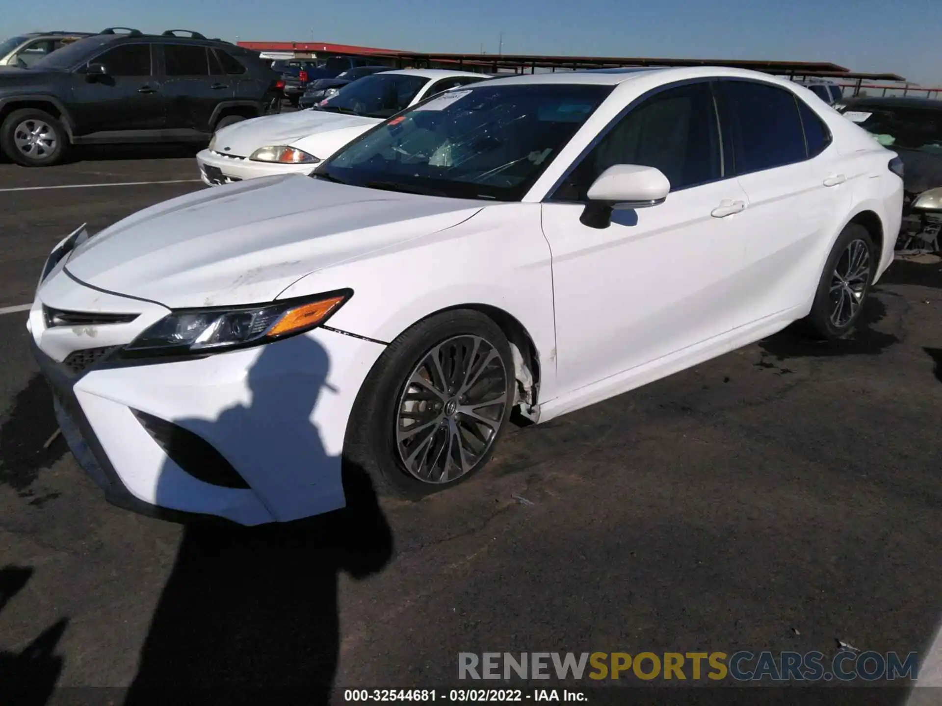 2 Photograph of a damaged car 4T1B11HK6KU735042 TOYOTA CAMRY 2019